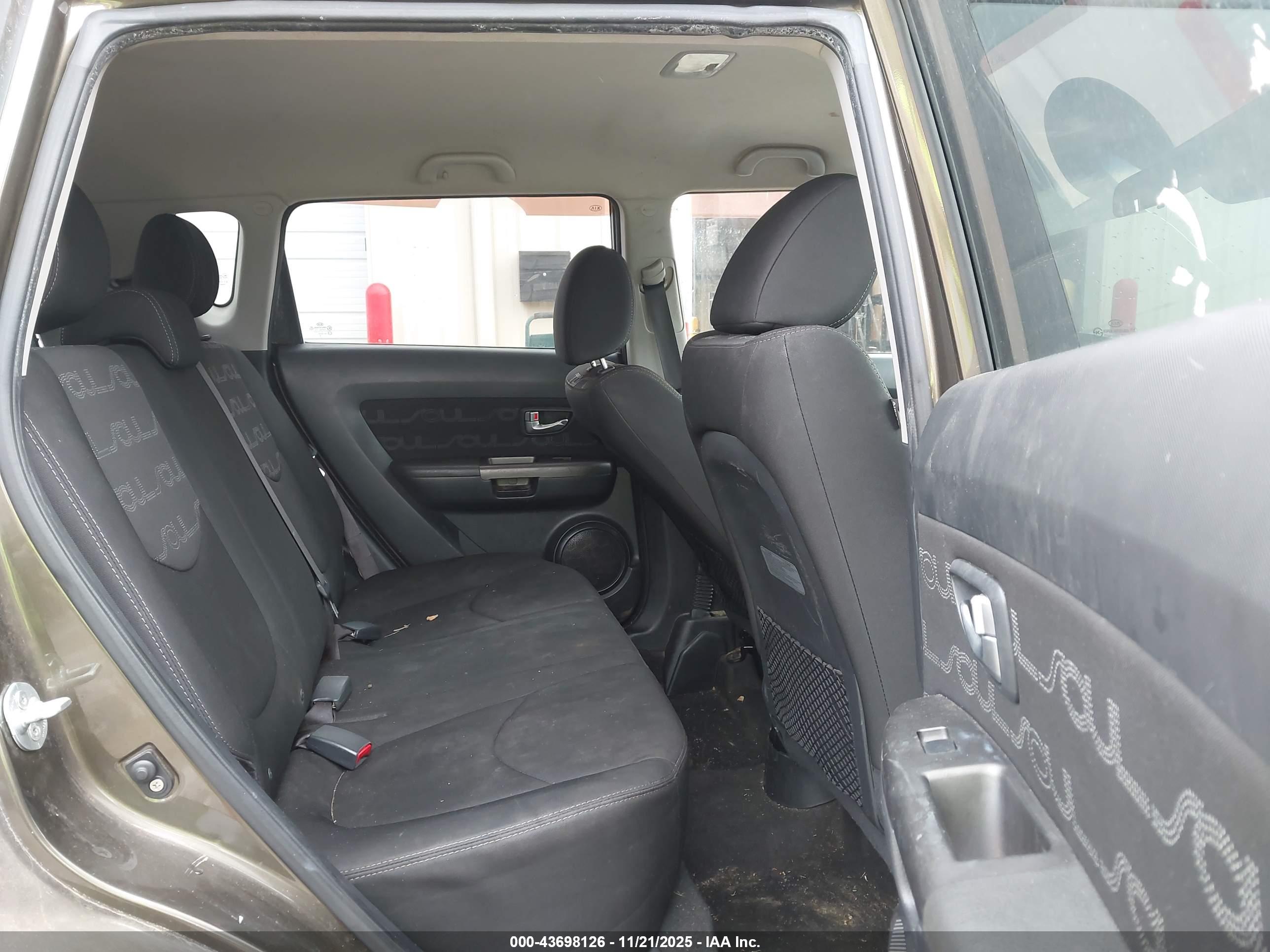 KIA SOUL image 8