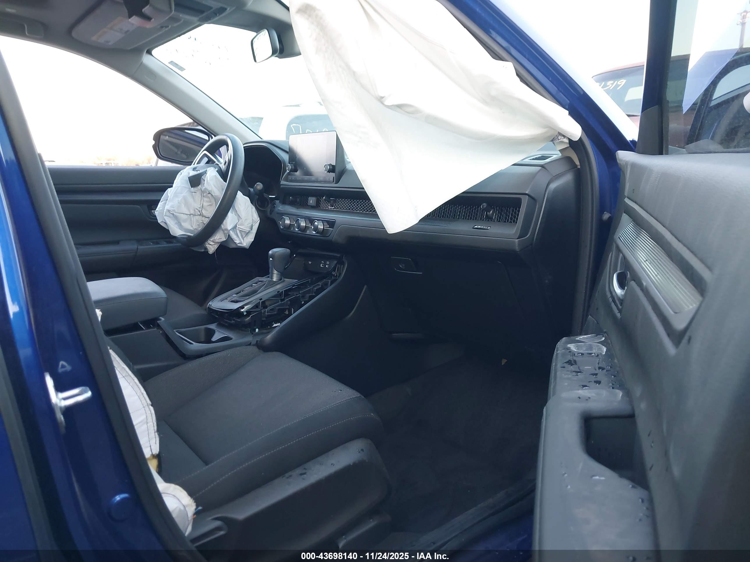 HONDA CR-V image 5