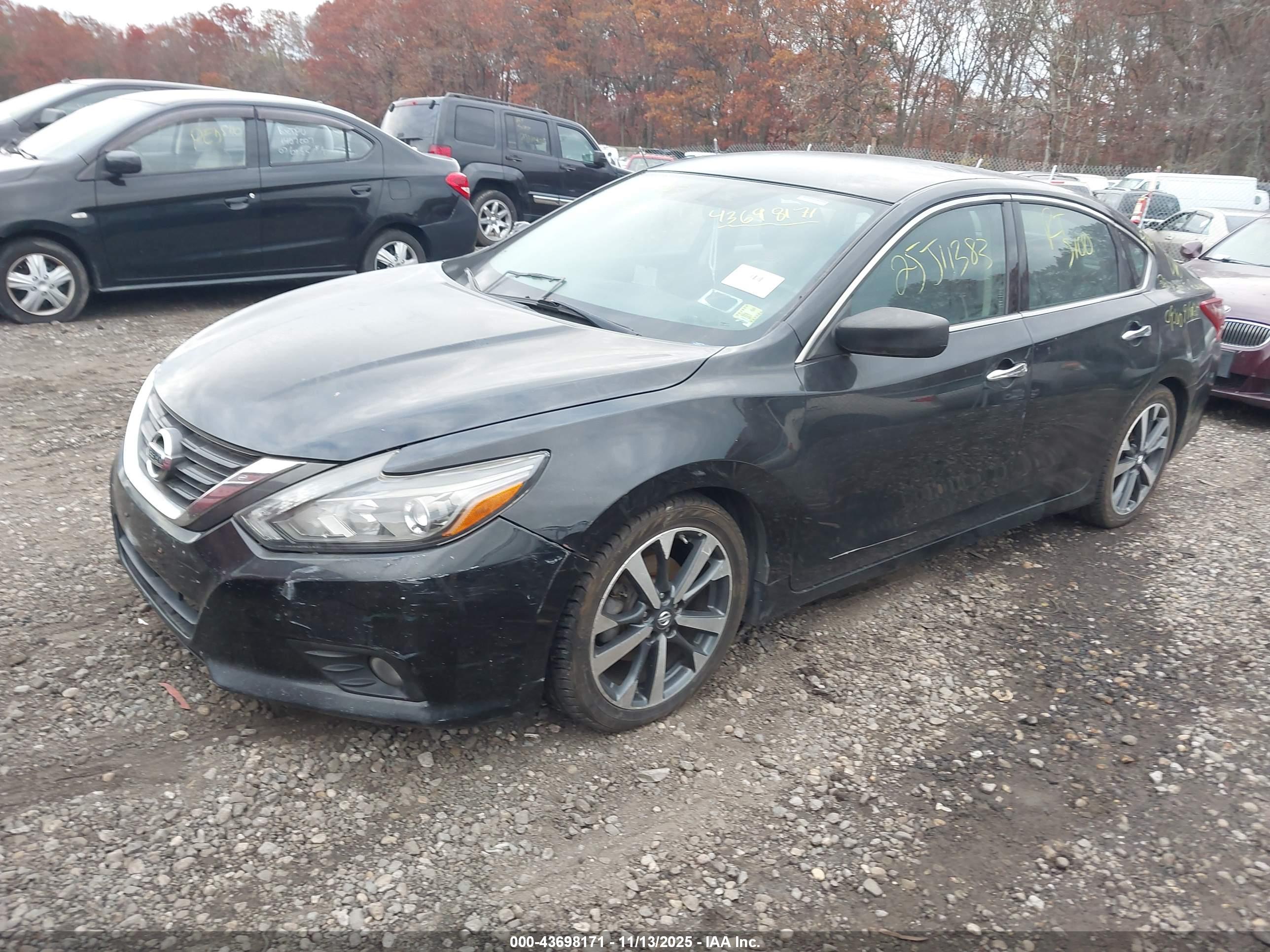 NISSAN ALTIMA image 2