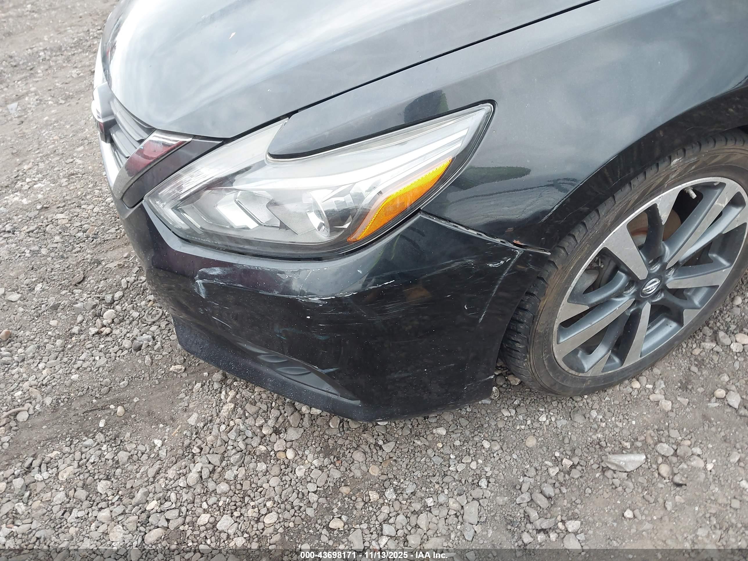 NISSAN ALTIMA image 6
