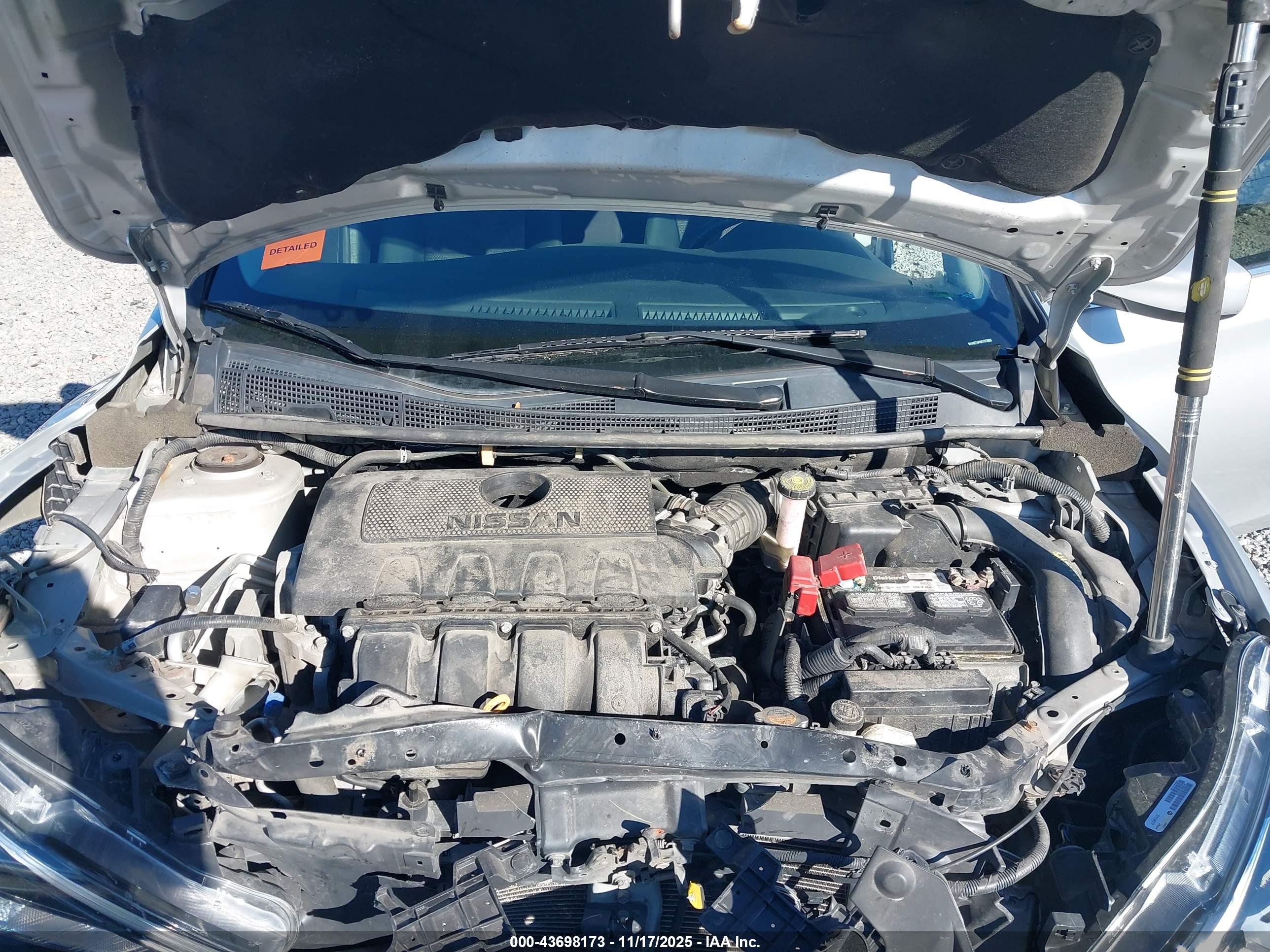 NISSAN SENTRA image 10