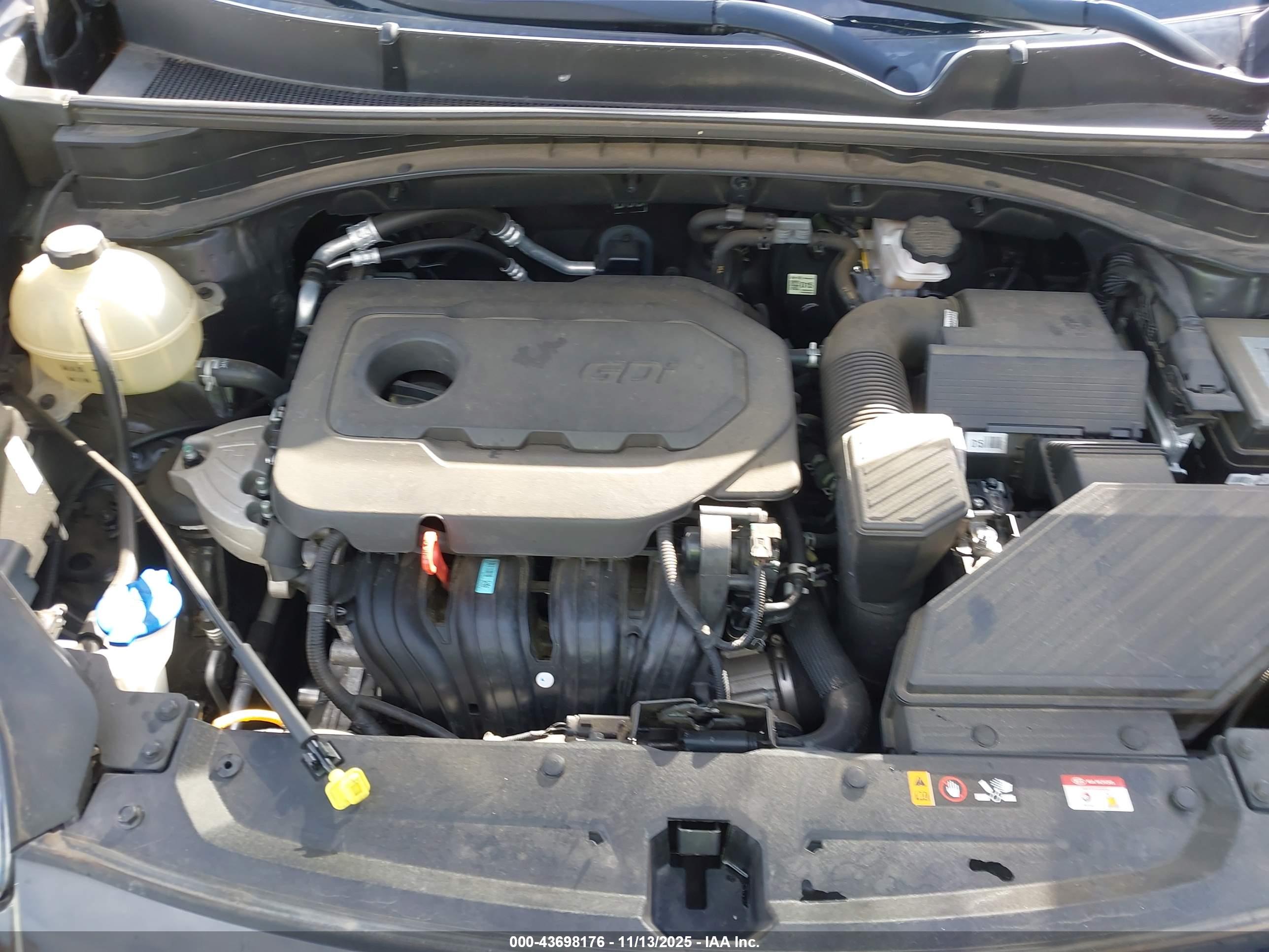 KIA SPORTAGE image 10
