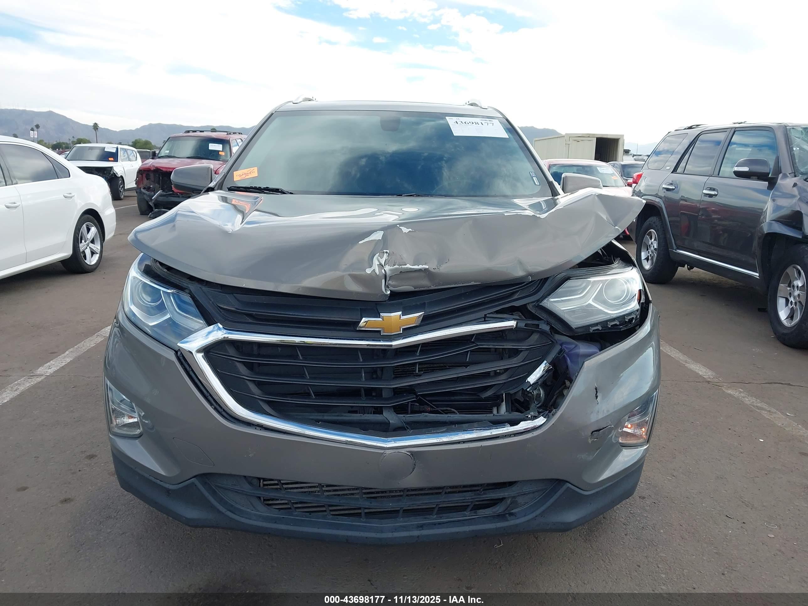 CHEVROLET EQUINOX image 6