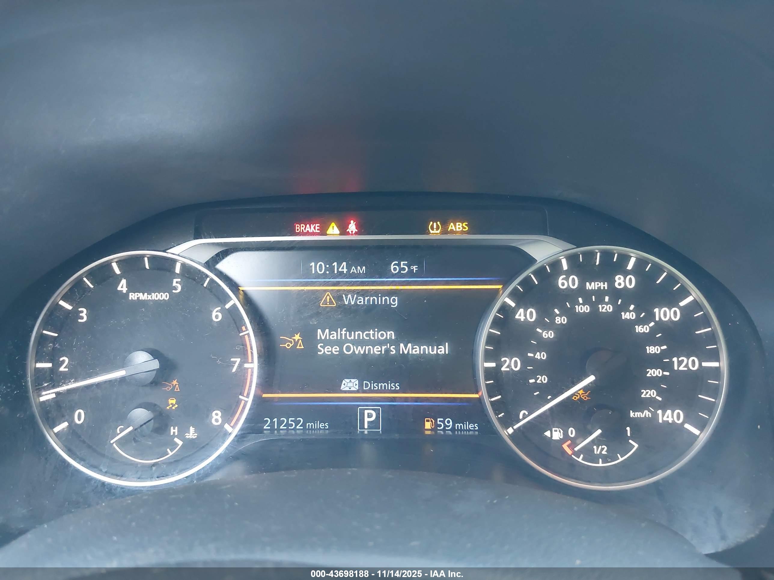 NISSAN ALTIMA image 7