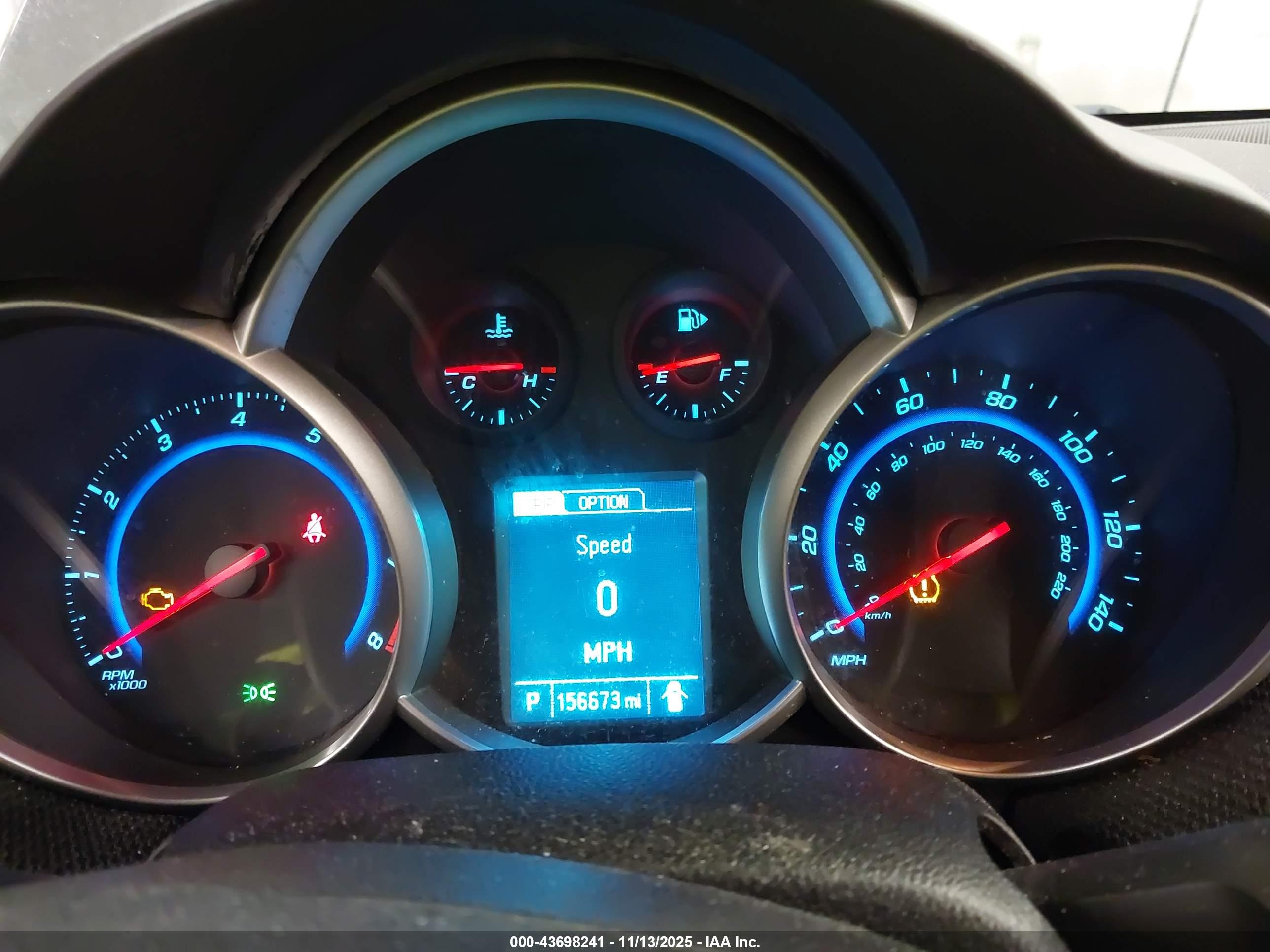 CHEVROLET CRUZE image 7