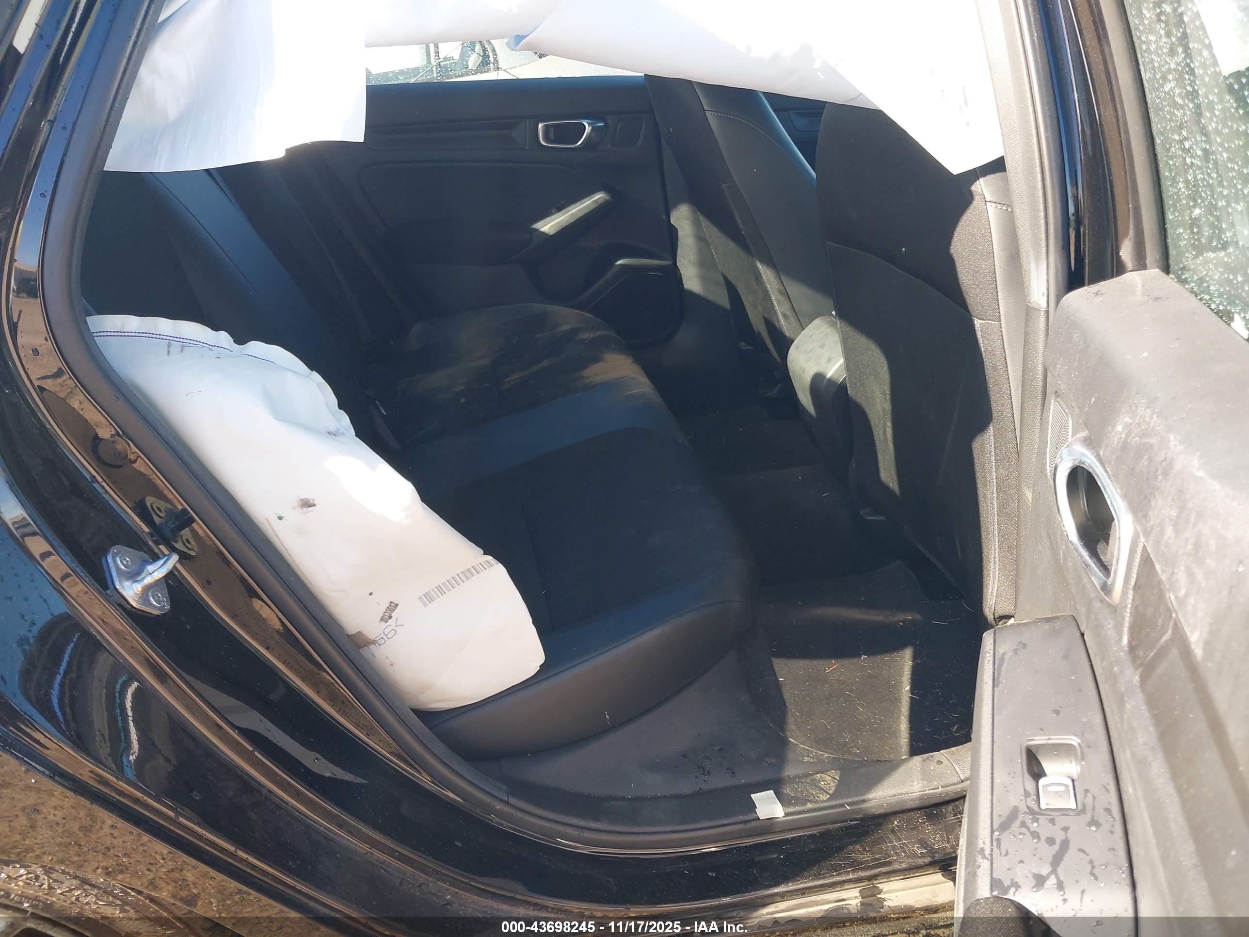 HONDA CIVIC image 8