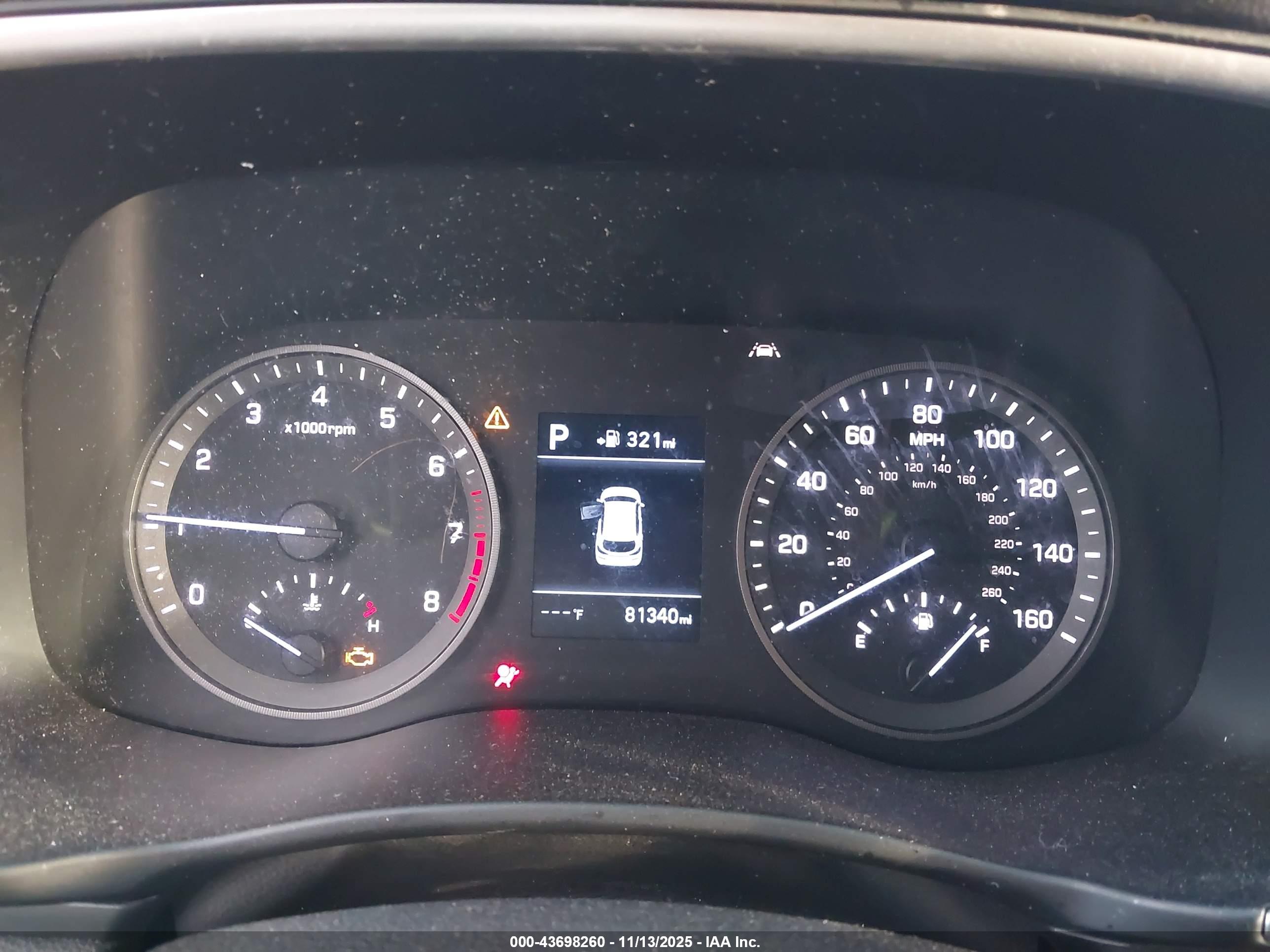 HYUNDAI TUCSON image 7