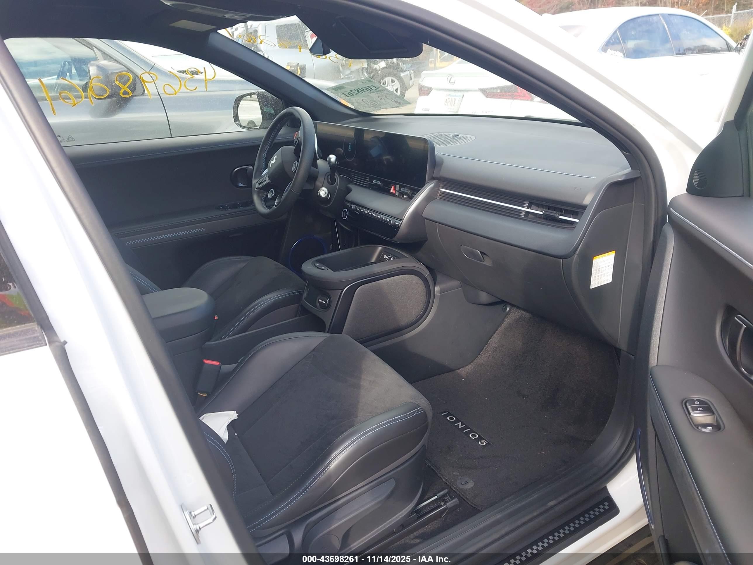 HYUNDAI IONIQ image 5