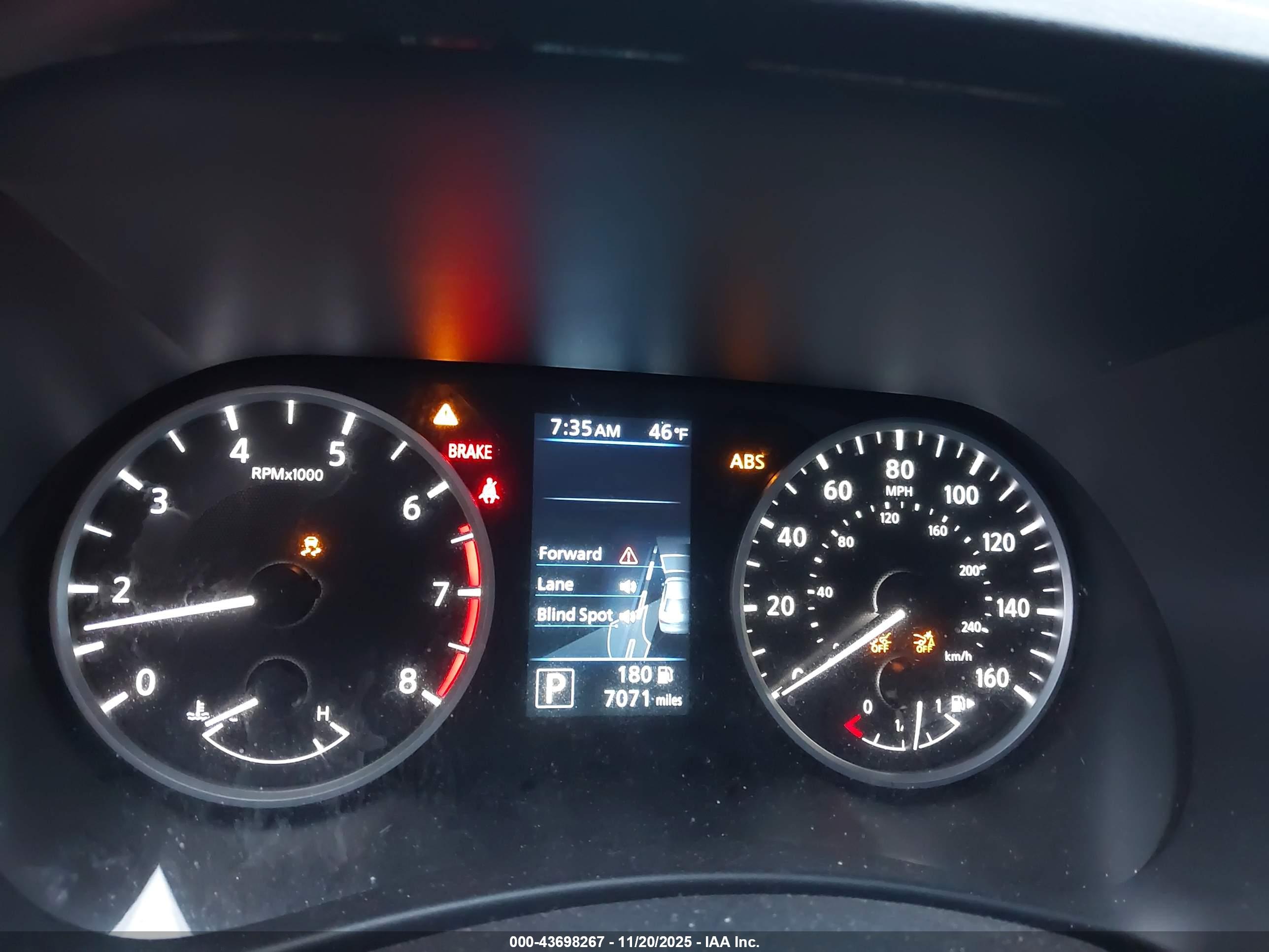 NISSAN SENTRA image 7