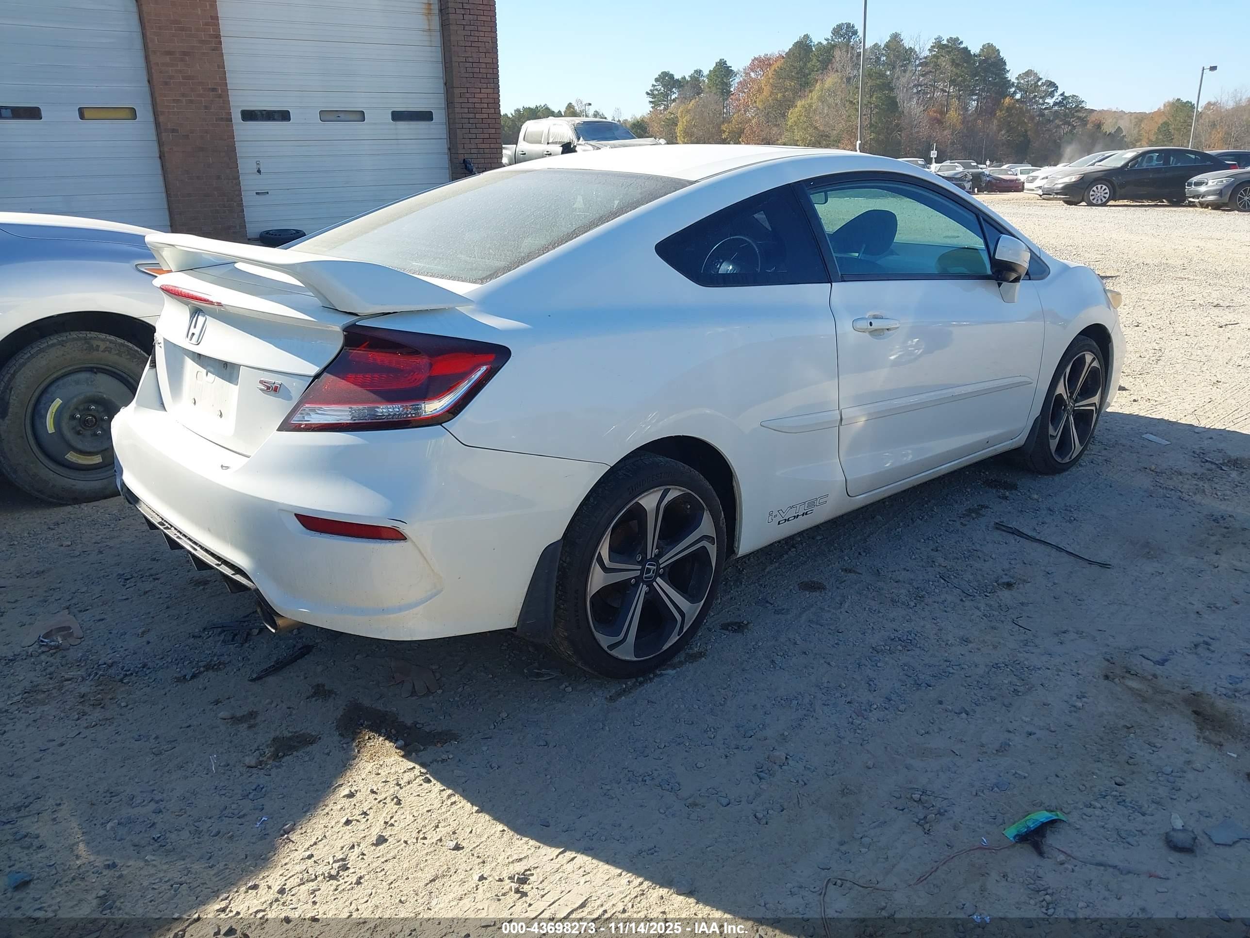 HONDA CIVIC image 4