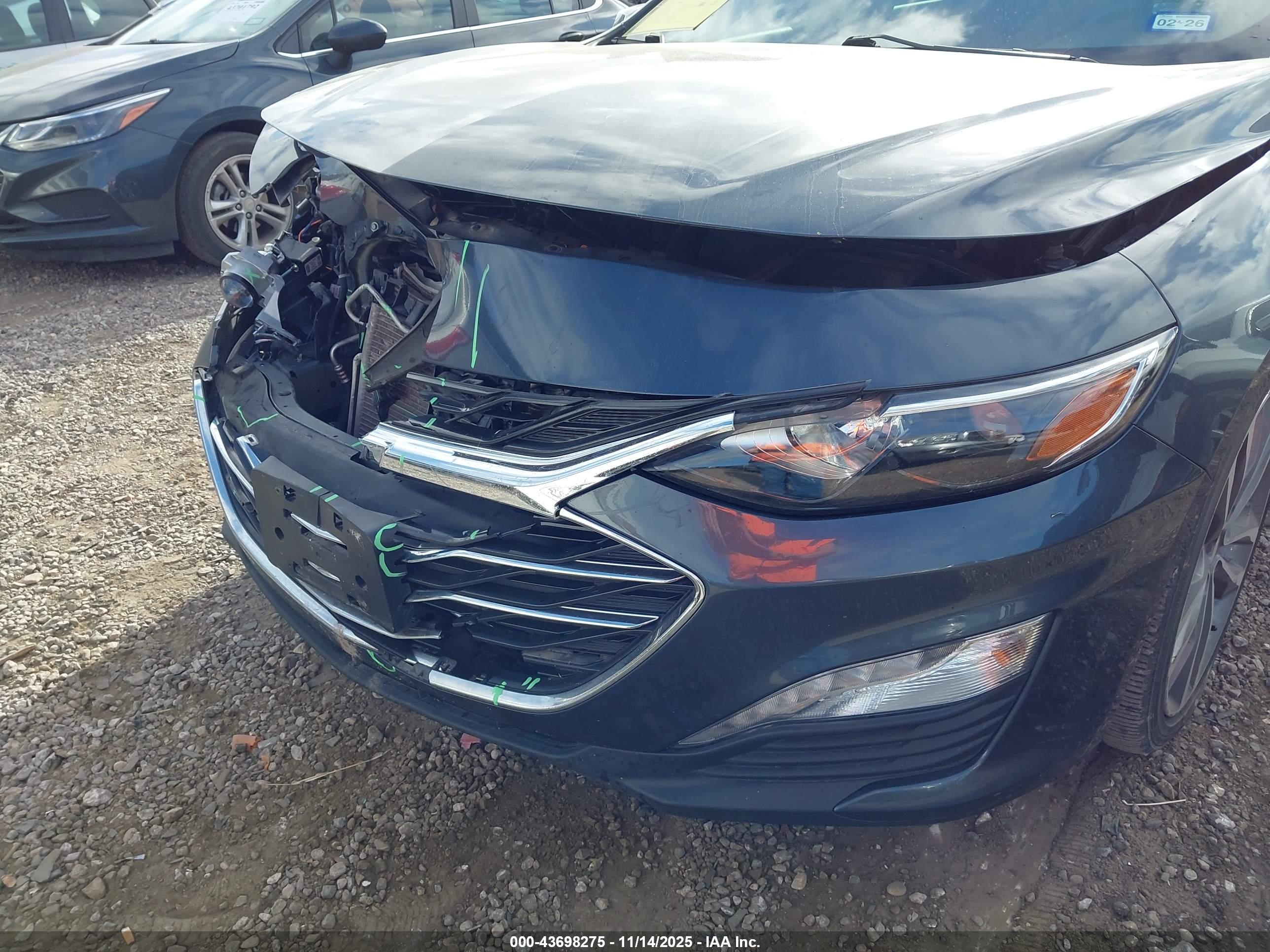 CHEVROLET MALIBU image 6