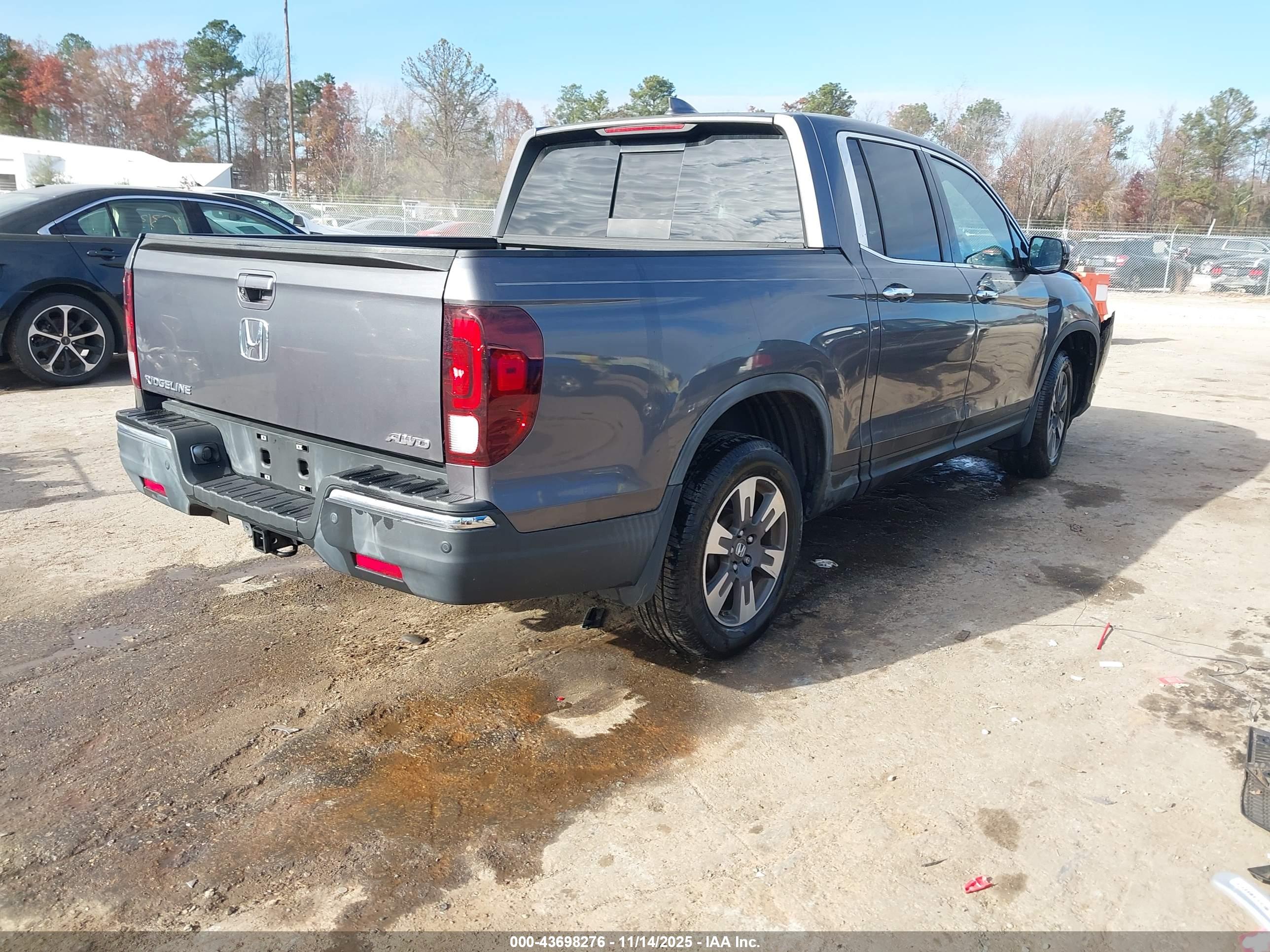 HONDA RIDGELINE image 4