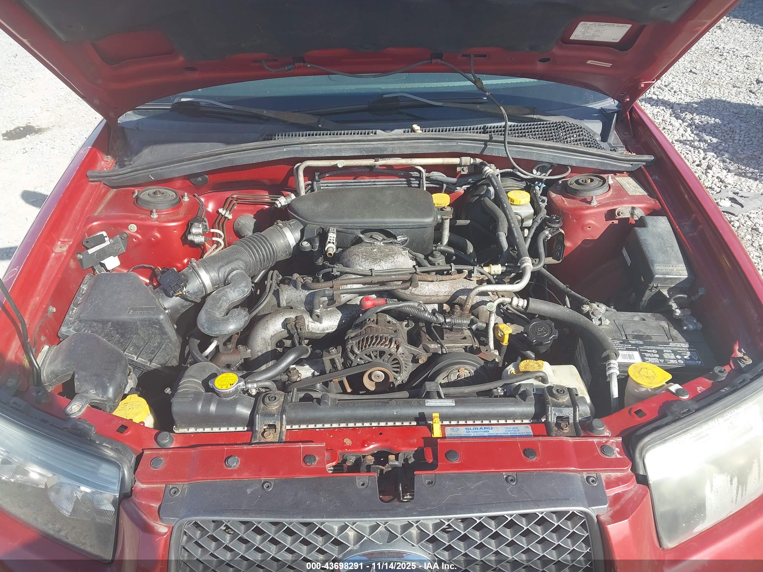 SUBARU FORESTER image 10