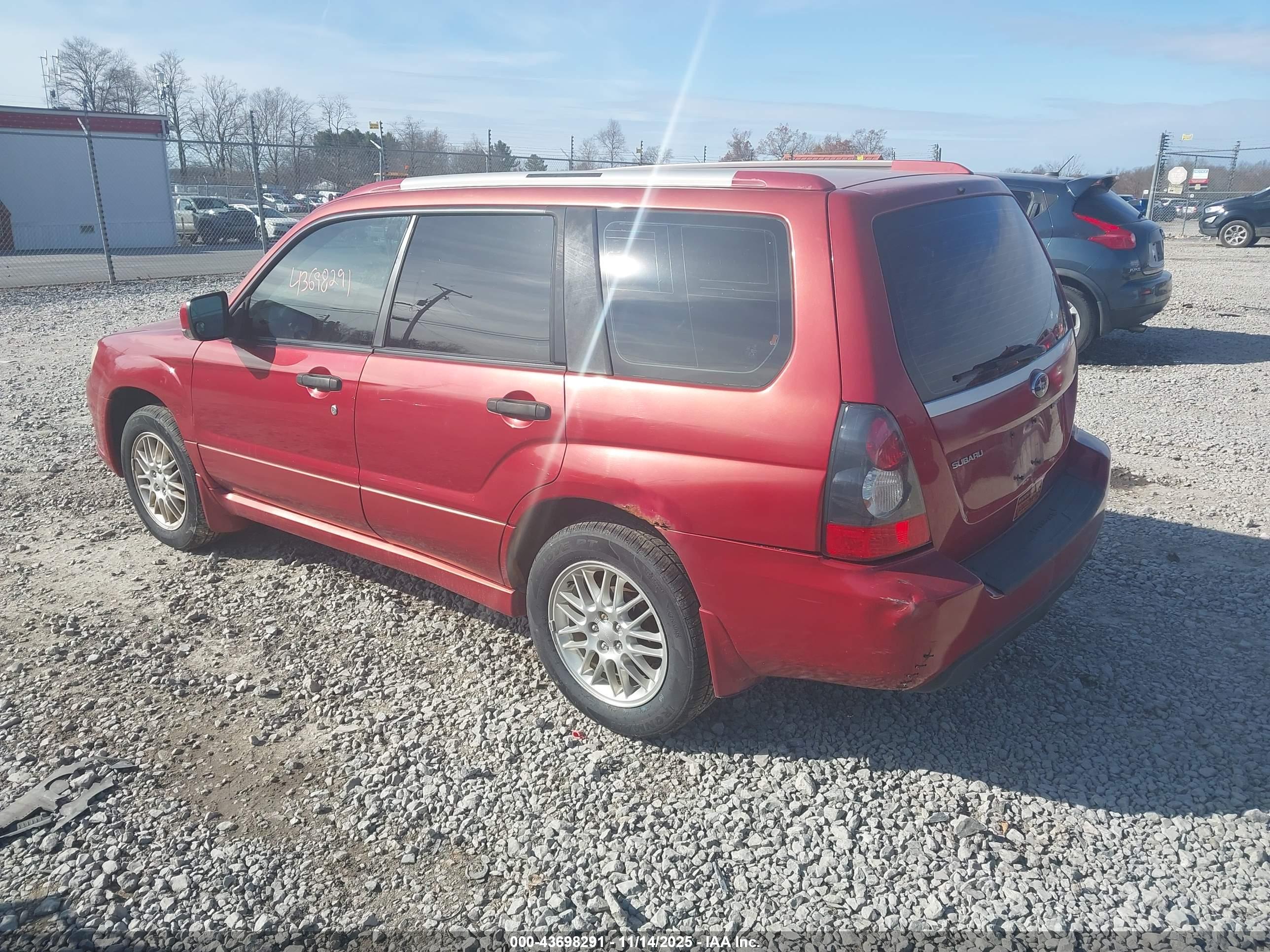 SUBARU FORESTER image 3