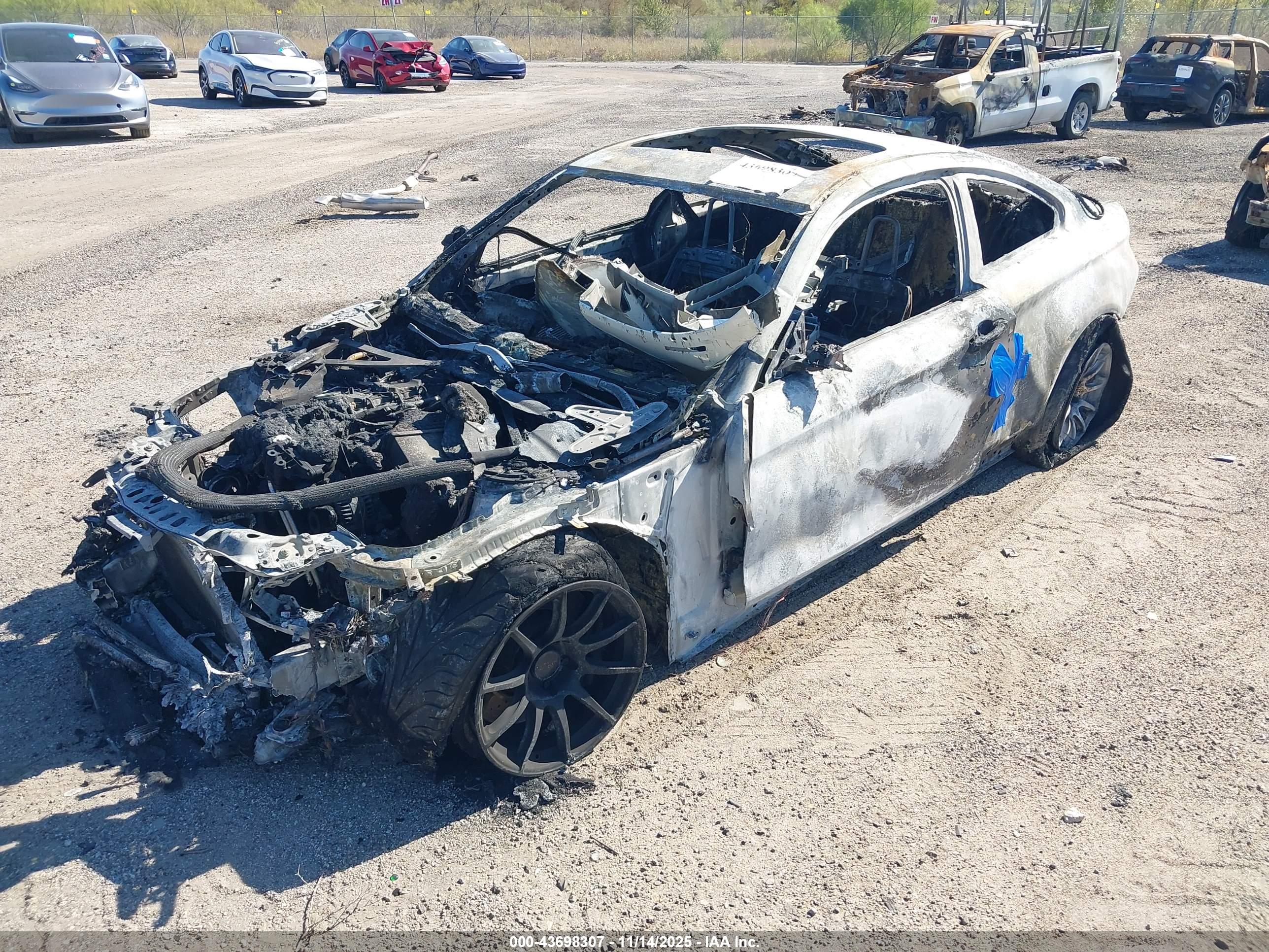 BMW M4 image 2