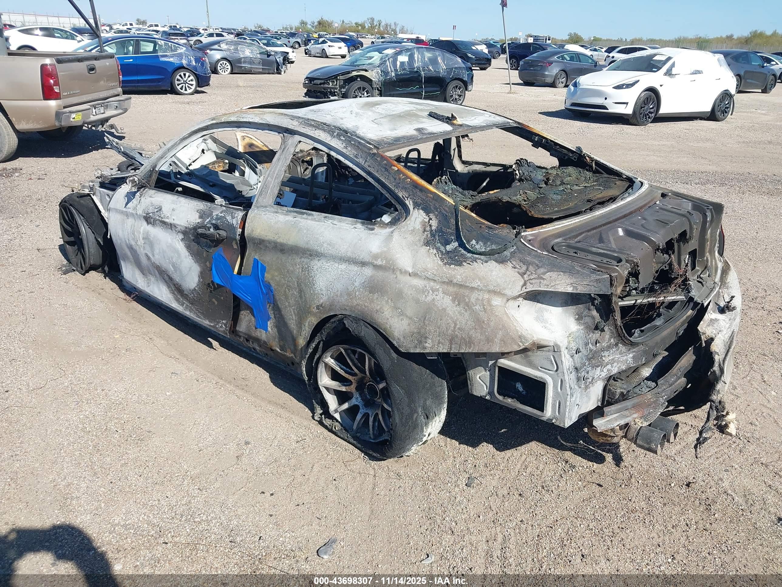 BMW M4 image 3