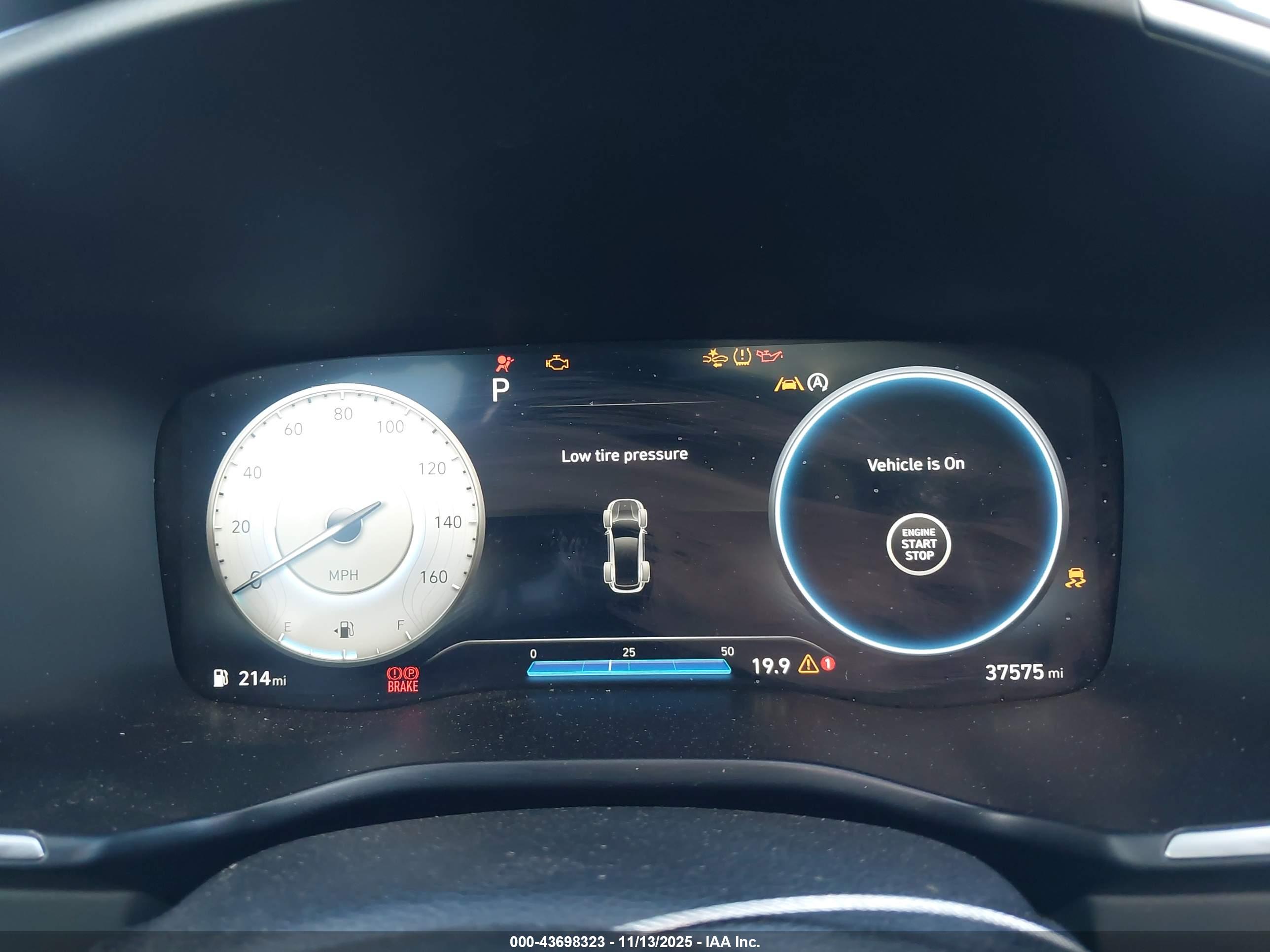 HYUNDAI SANTA image 7