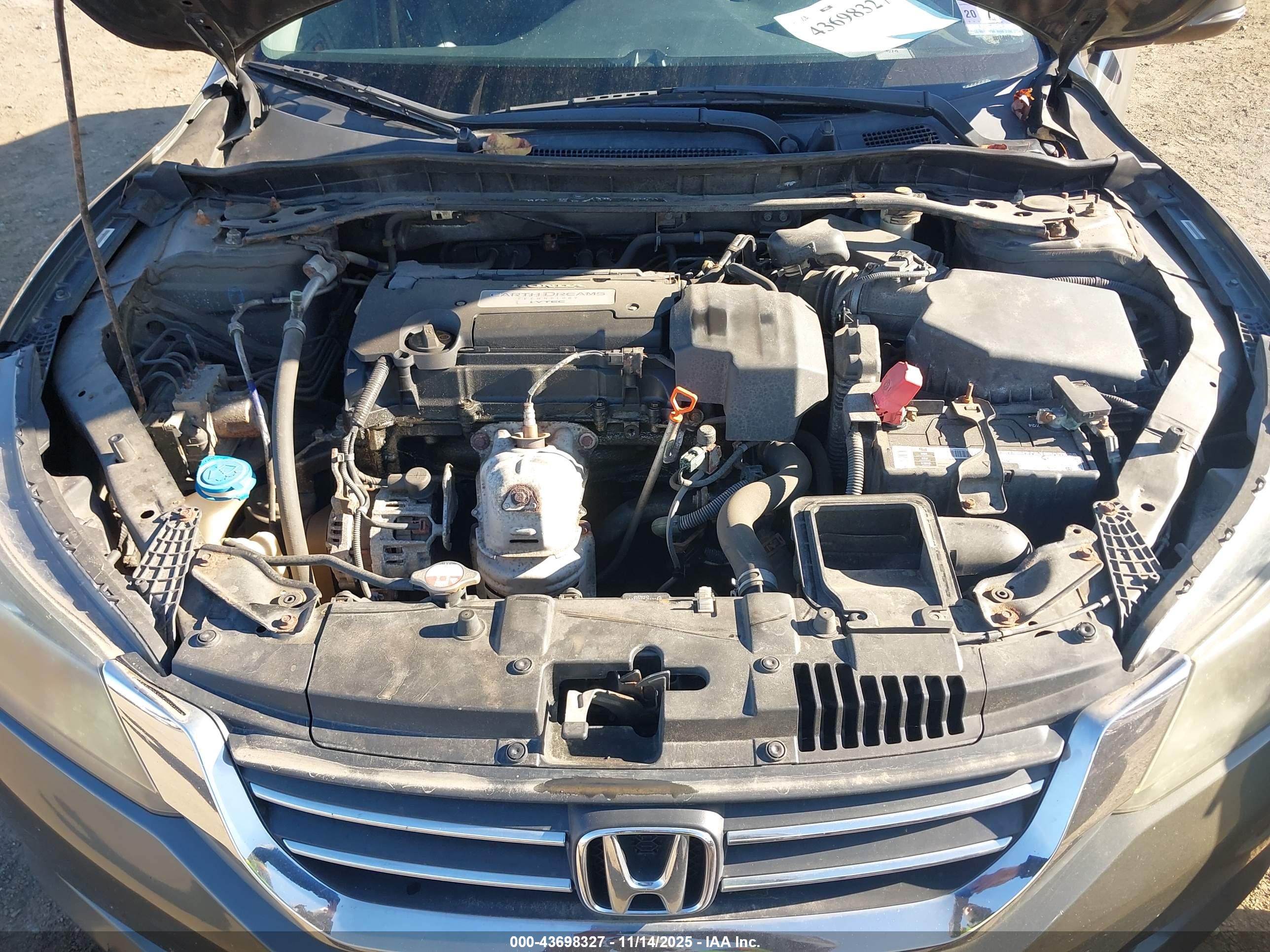 HONDA ACCORD image 10
