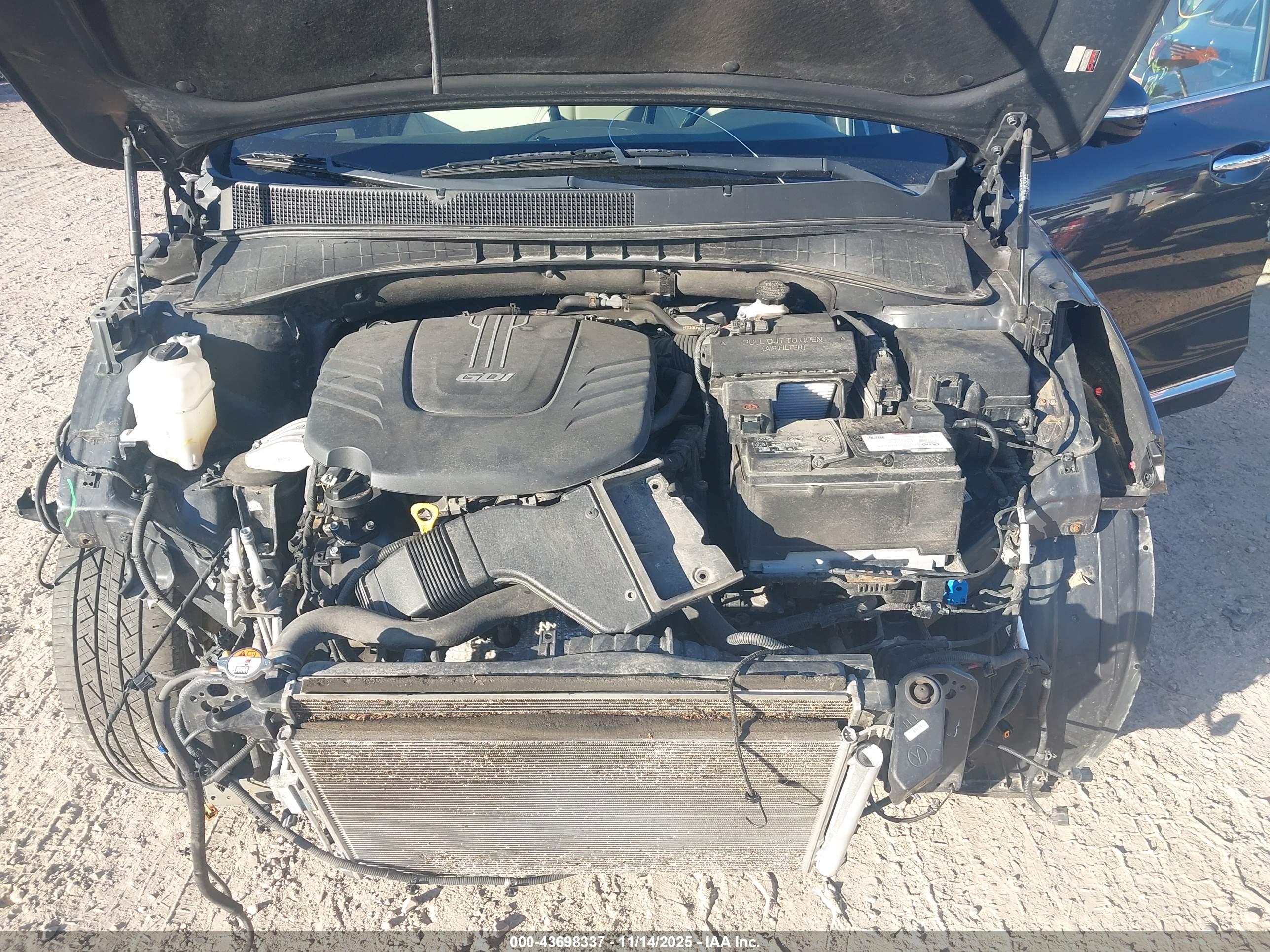 KIA SORENTO image 10