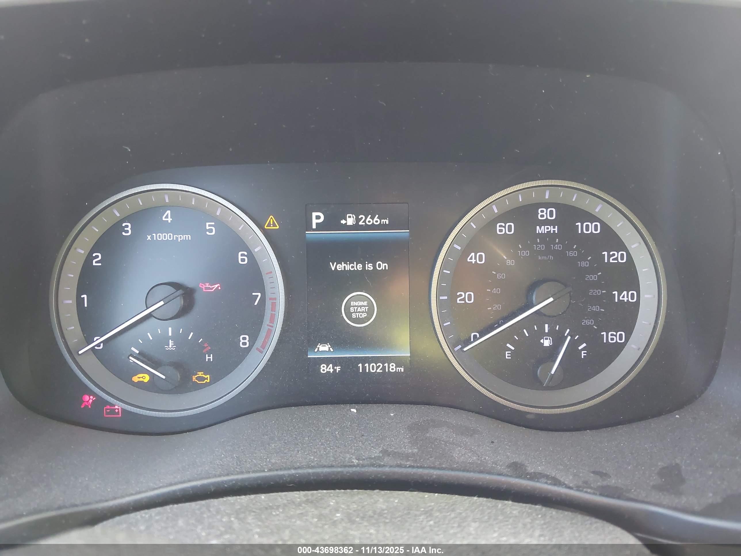 HYUNDAI TUCSON image 7