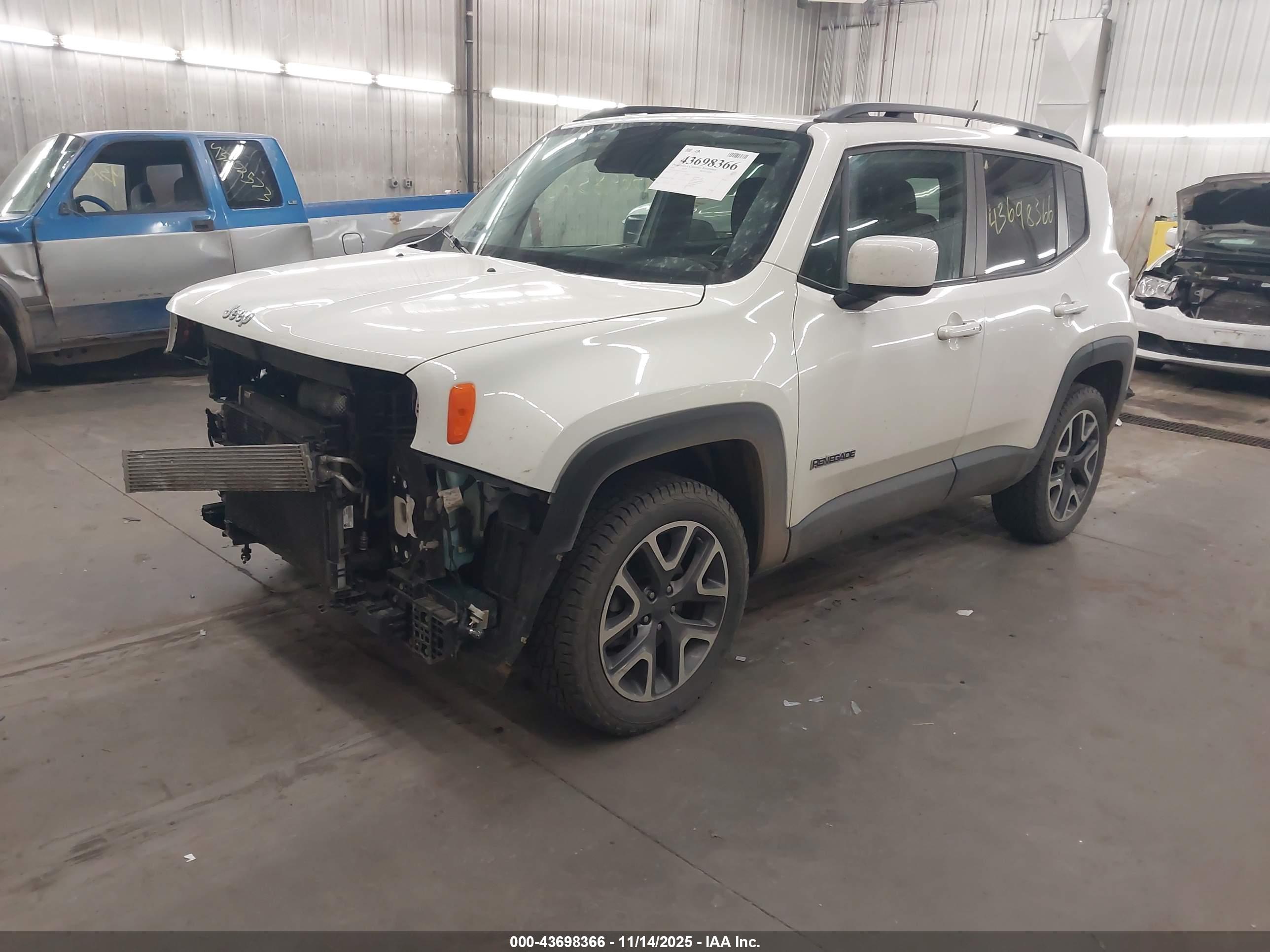 JEEP RENEGADE image 2