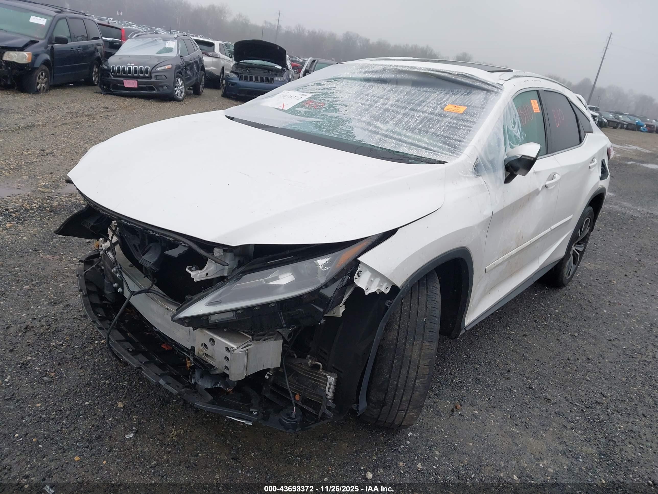 LEXUS RX image 2