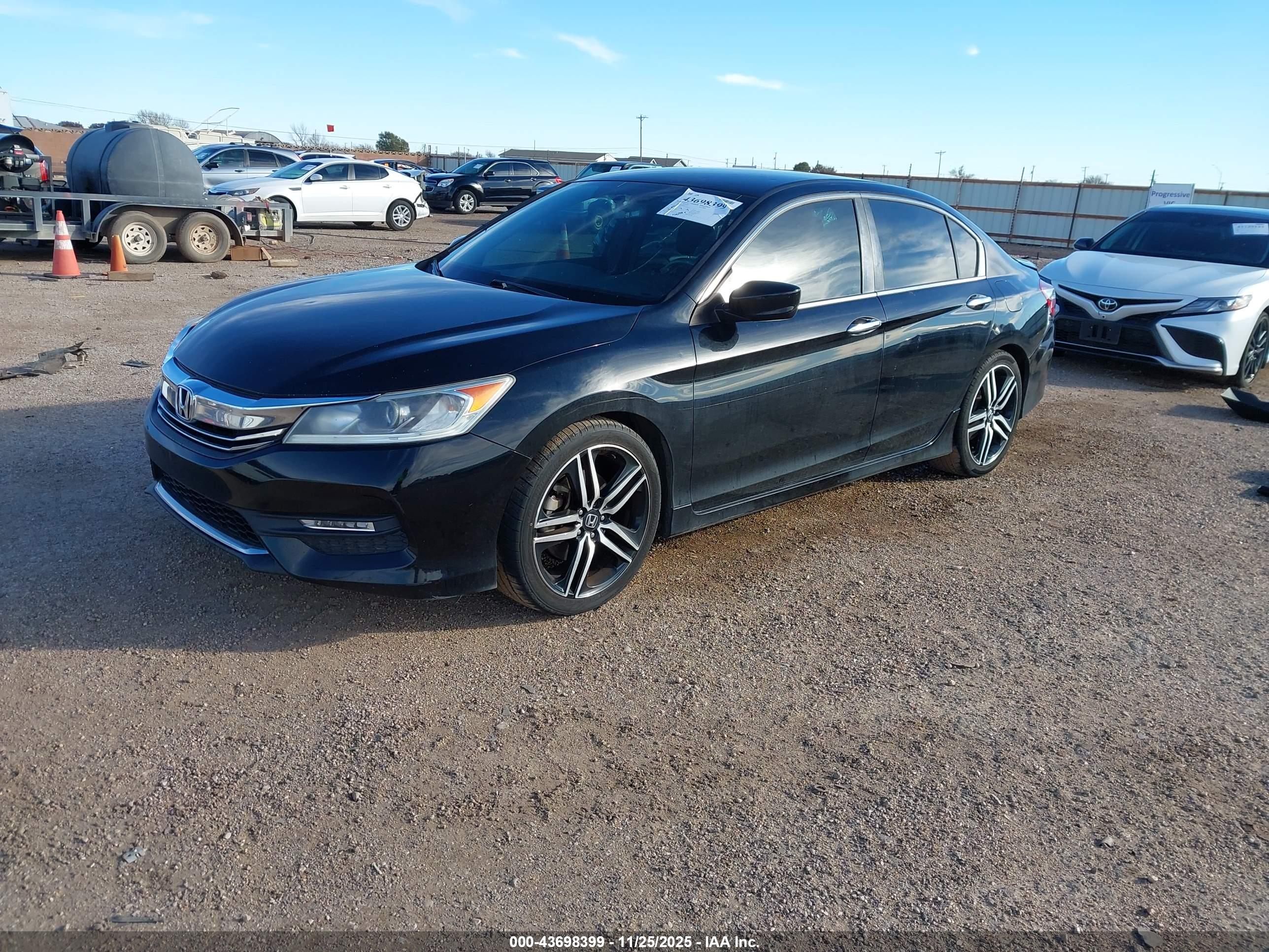 HONDA ACCORD image 2