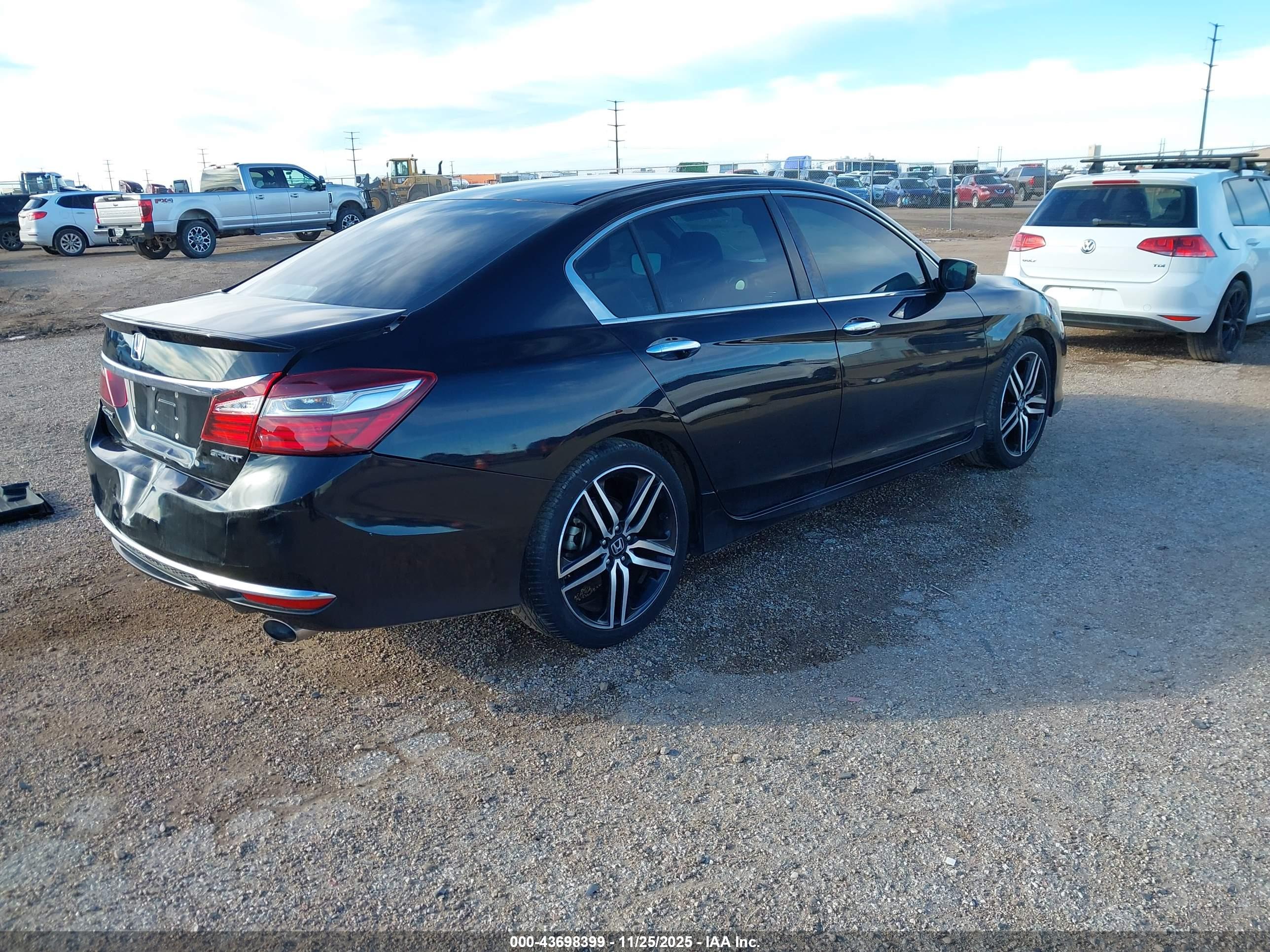 HONDA ACCORD image 4