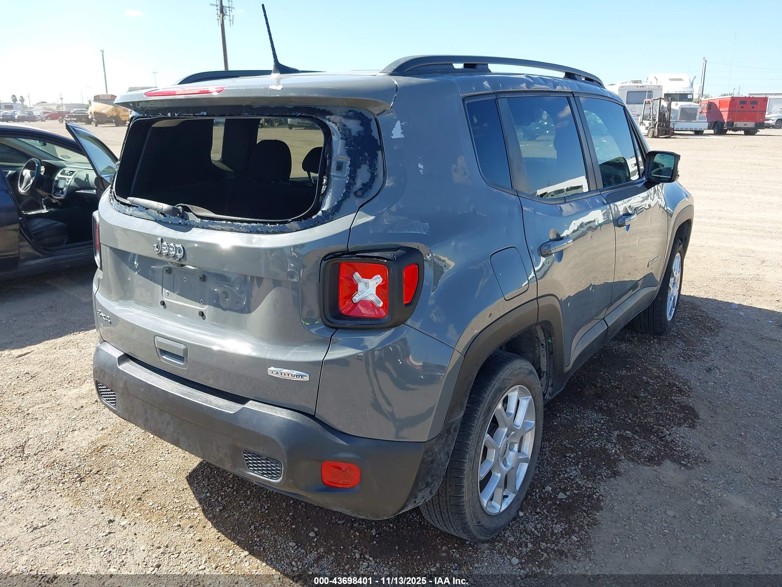 JEEP RENEGADE image 4