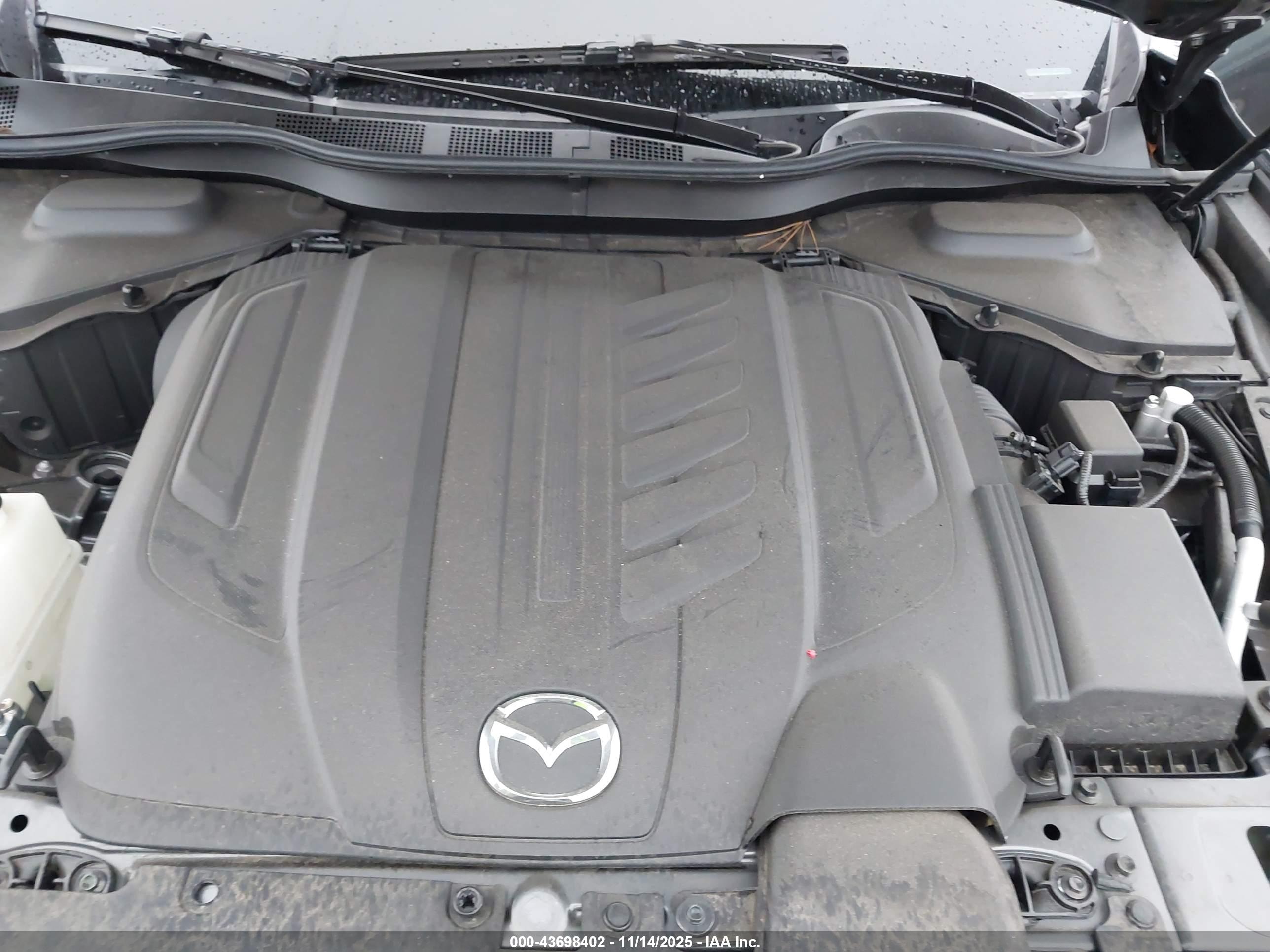 MAZDA CX-90 image 10
