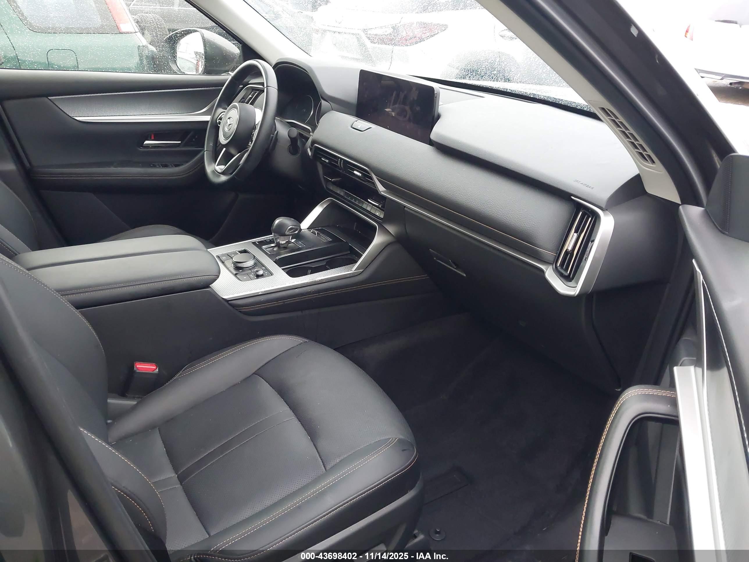 MAZDA CX-90 image 5