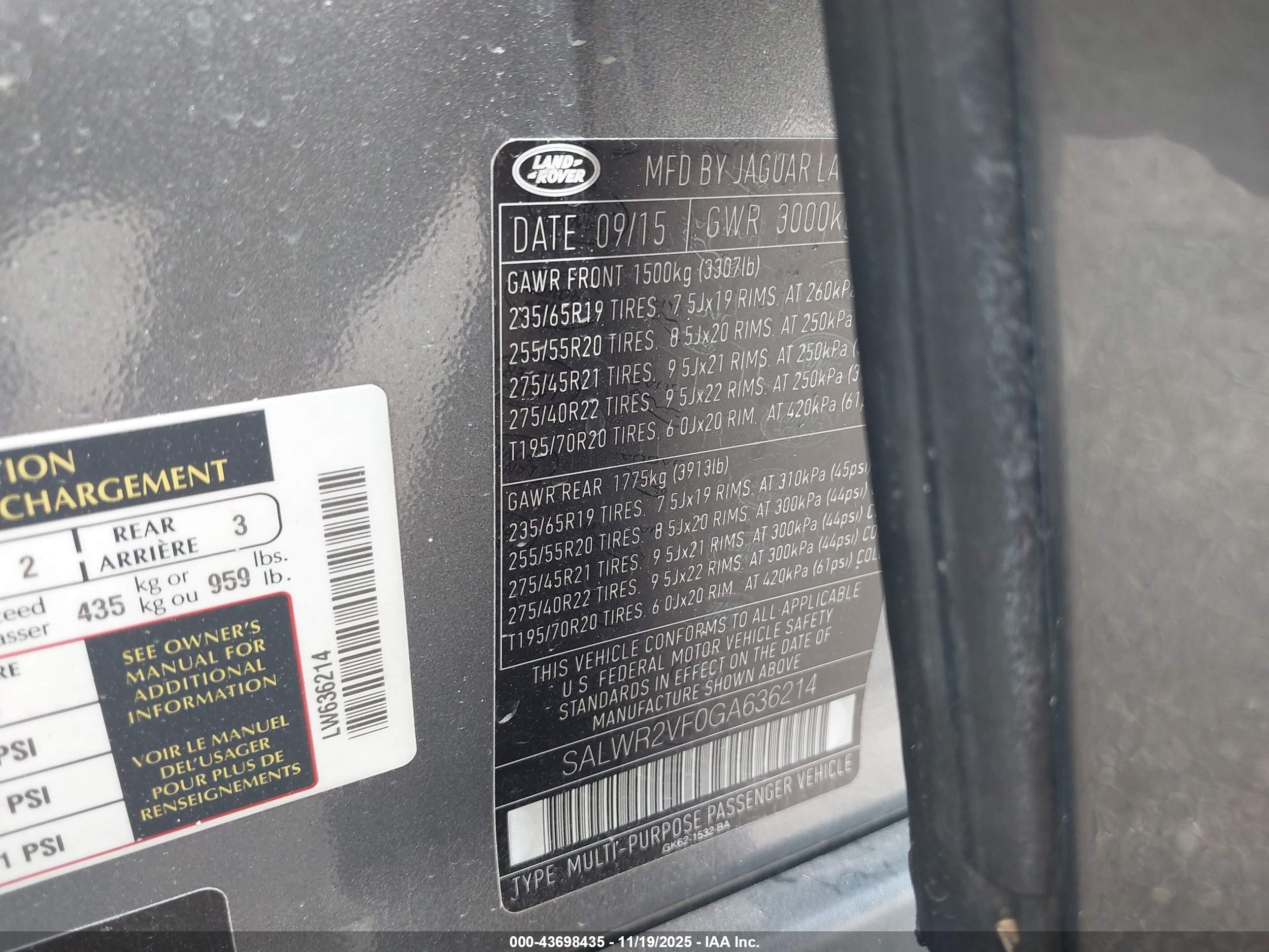 LAND ROVER image 9