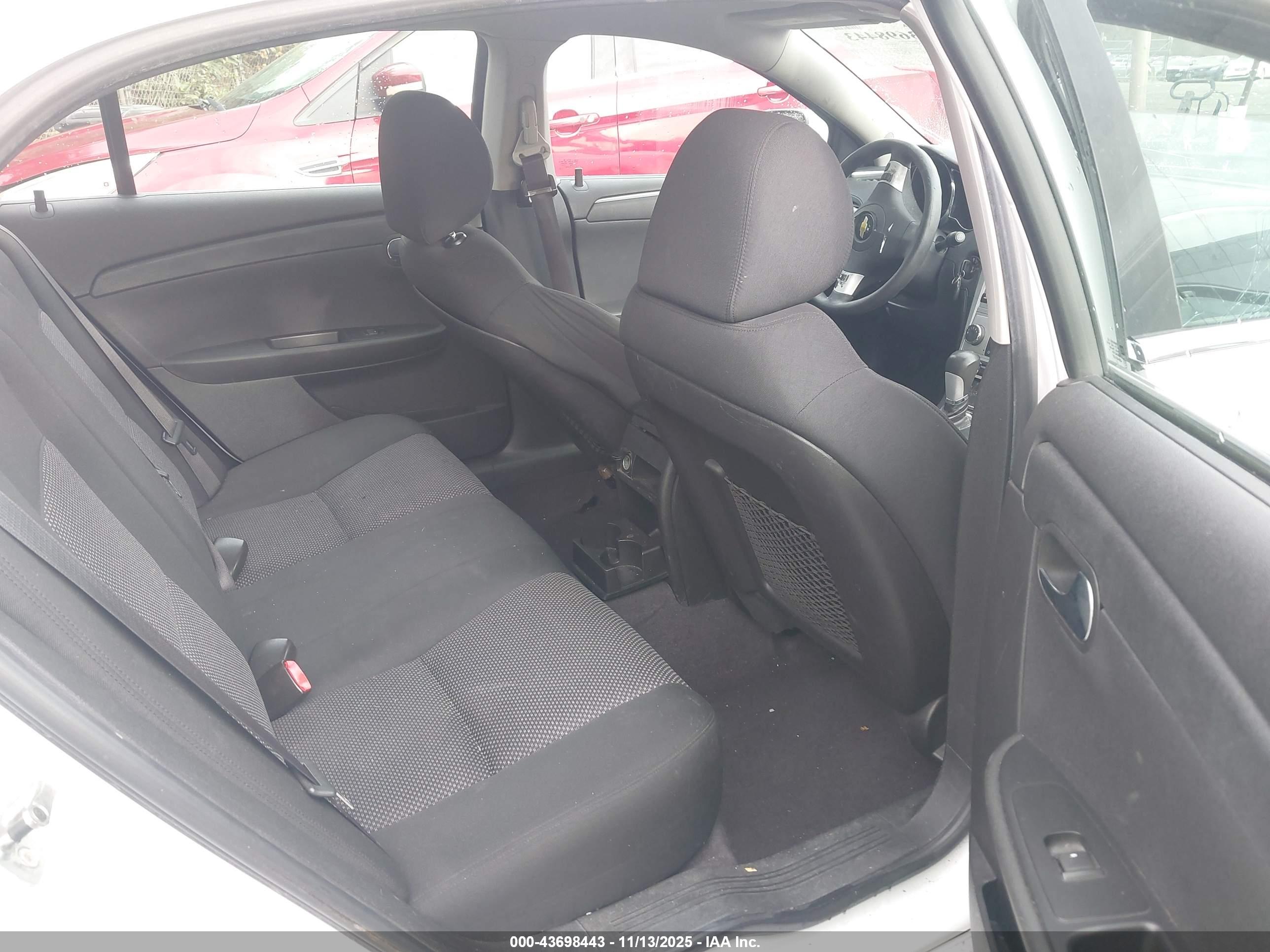 CHEVROLET MALIBU image 8
