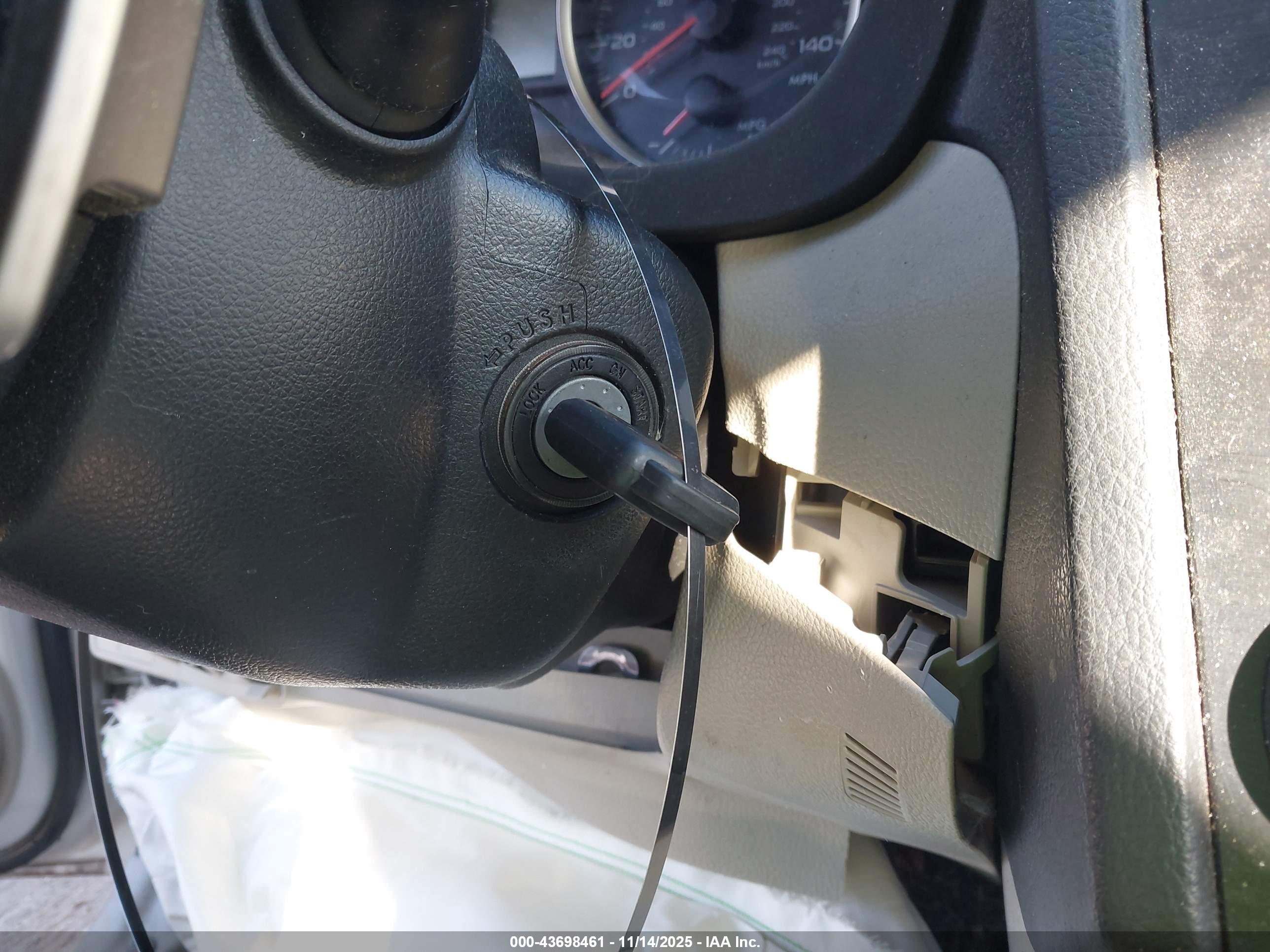 SUBARU XV image 11