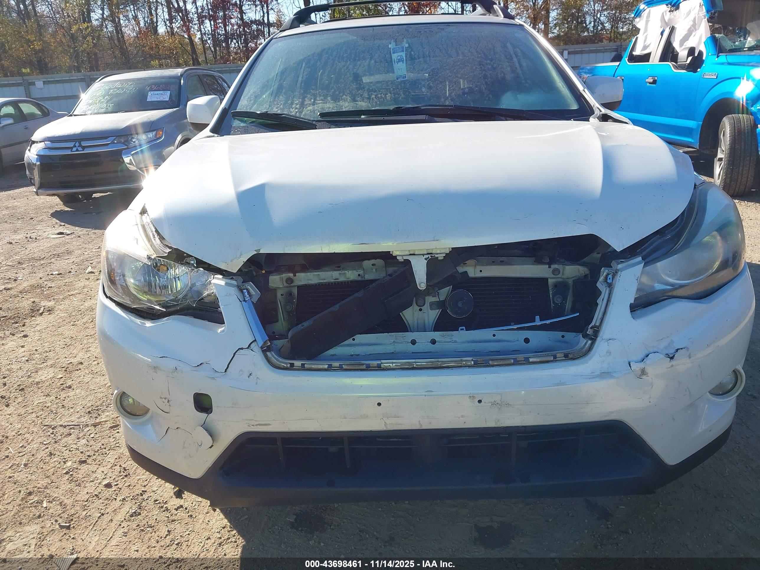 SUBARU XV image 6