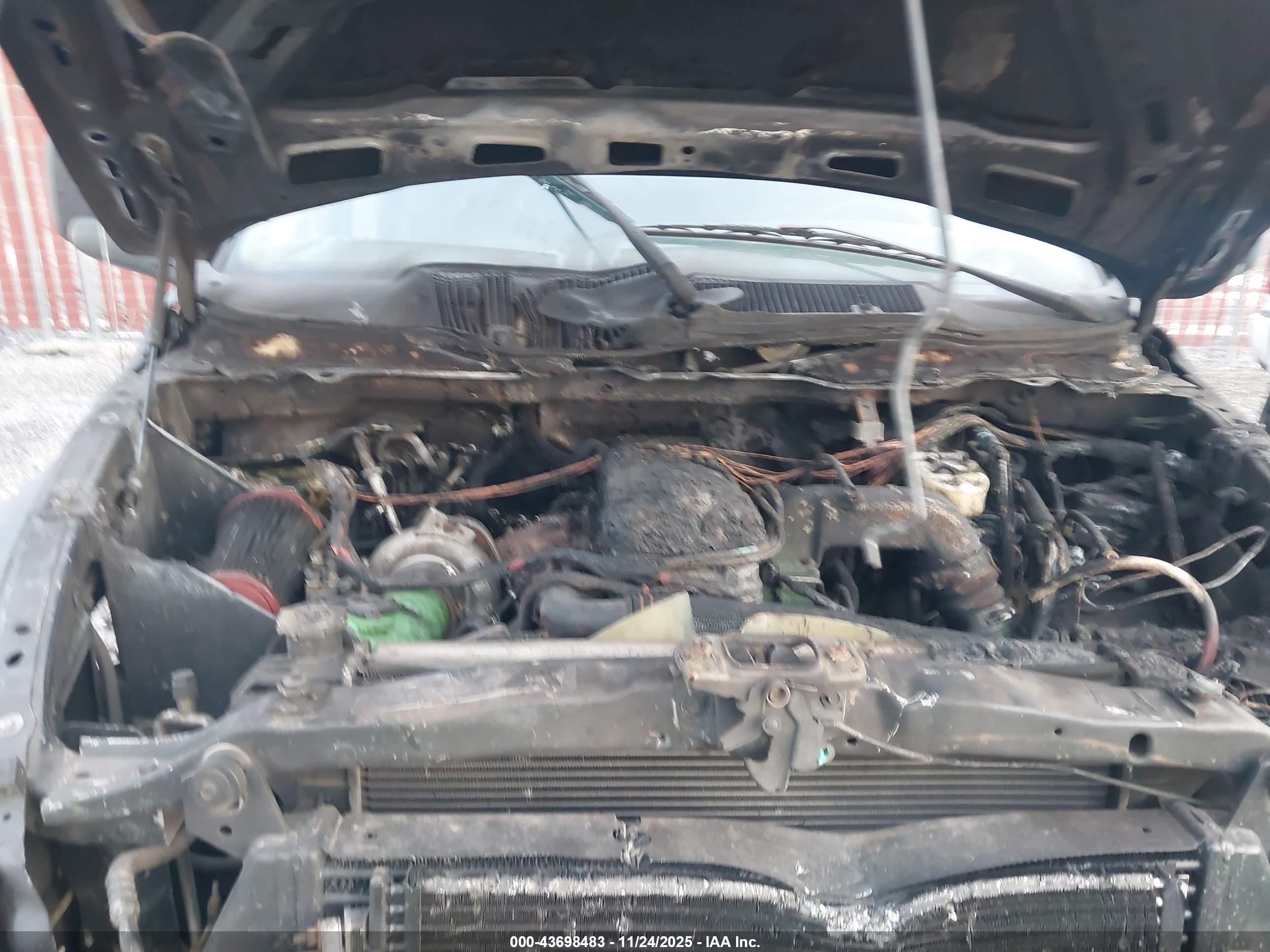 DODGE RAM image 10