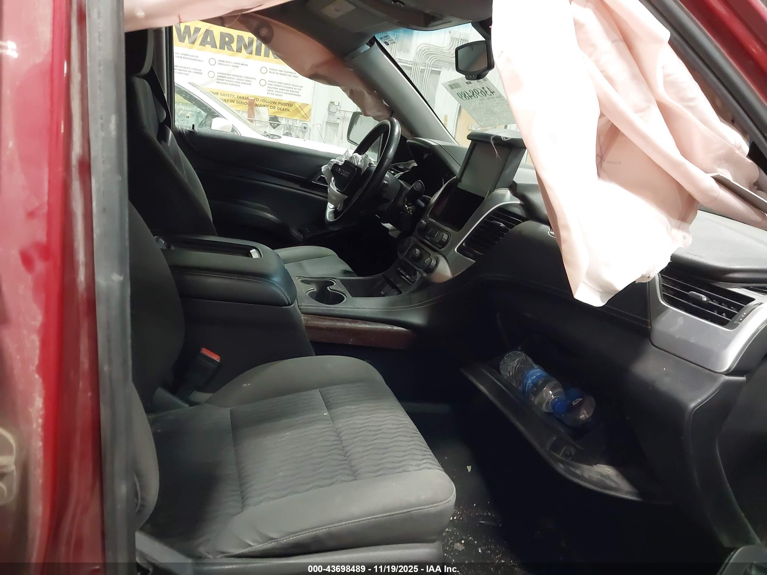 GMC YUKON image 5
