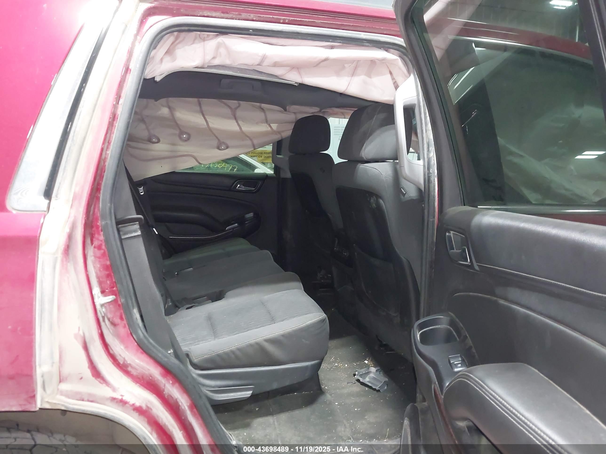 GMC YUKON image 8