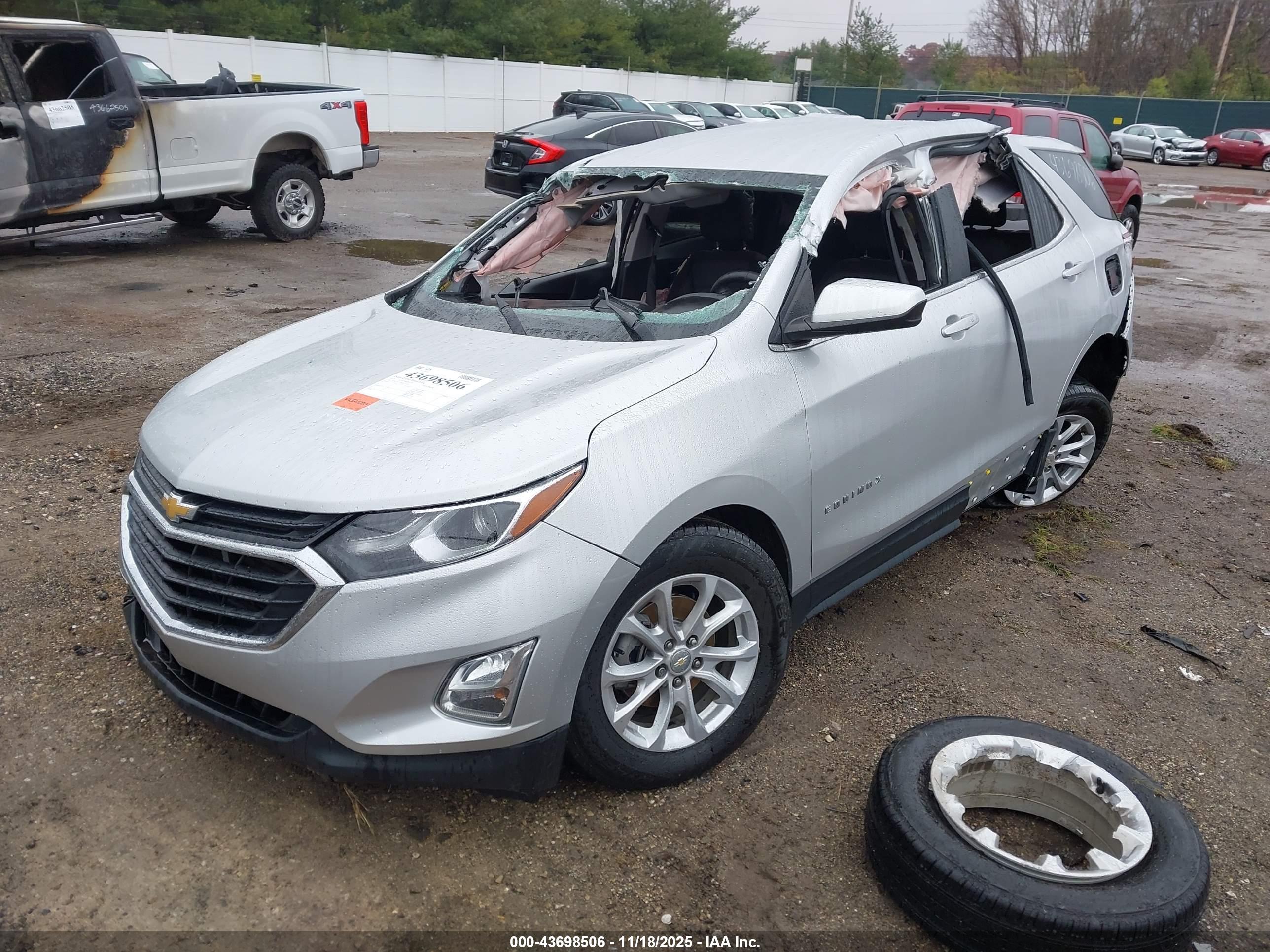 CHEVROLET EQUINOX image 2