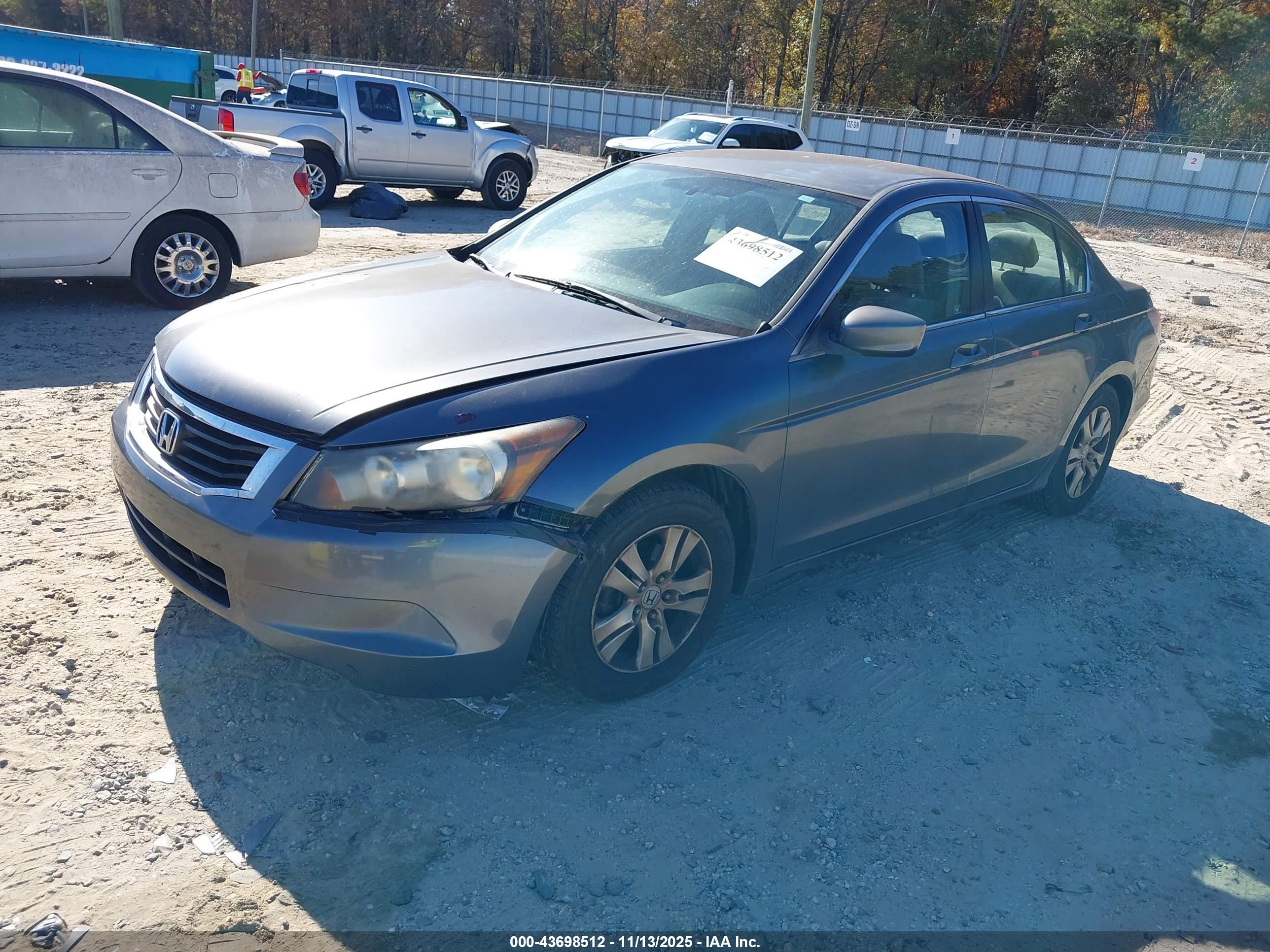HONDA ACCORD image 2