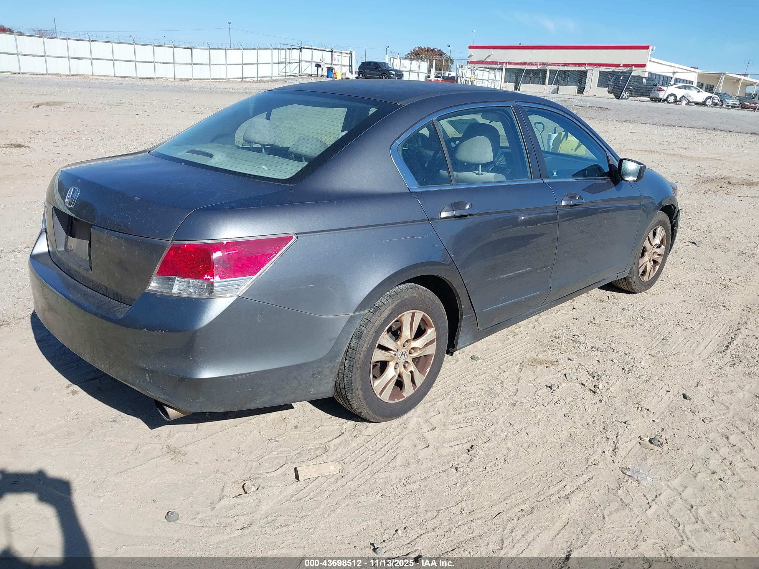 HONDA ACCORD image 4