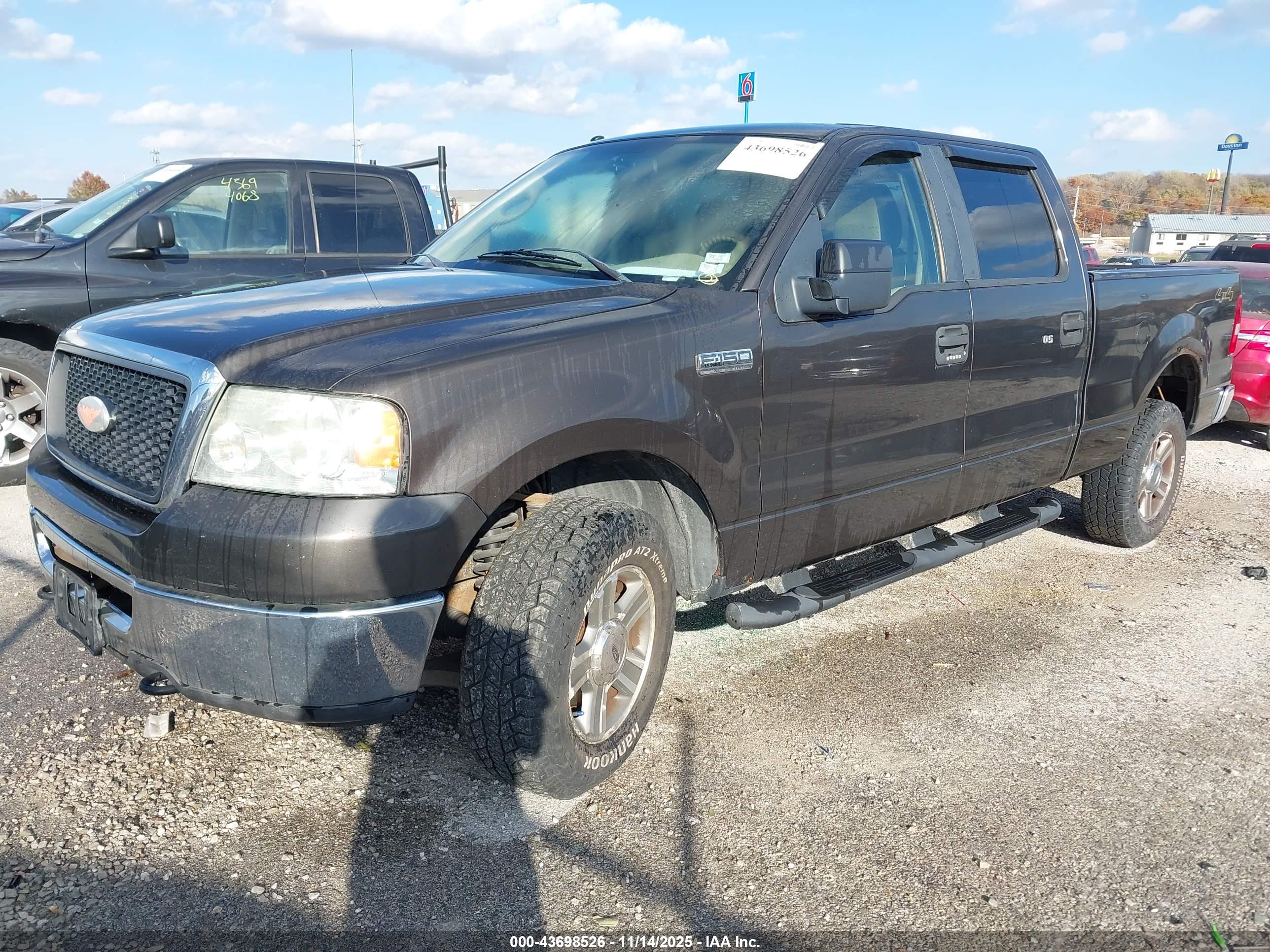 FORD F-150 image 2