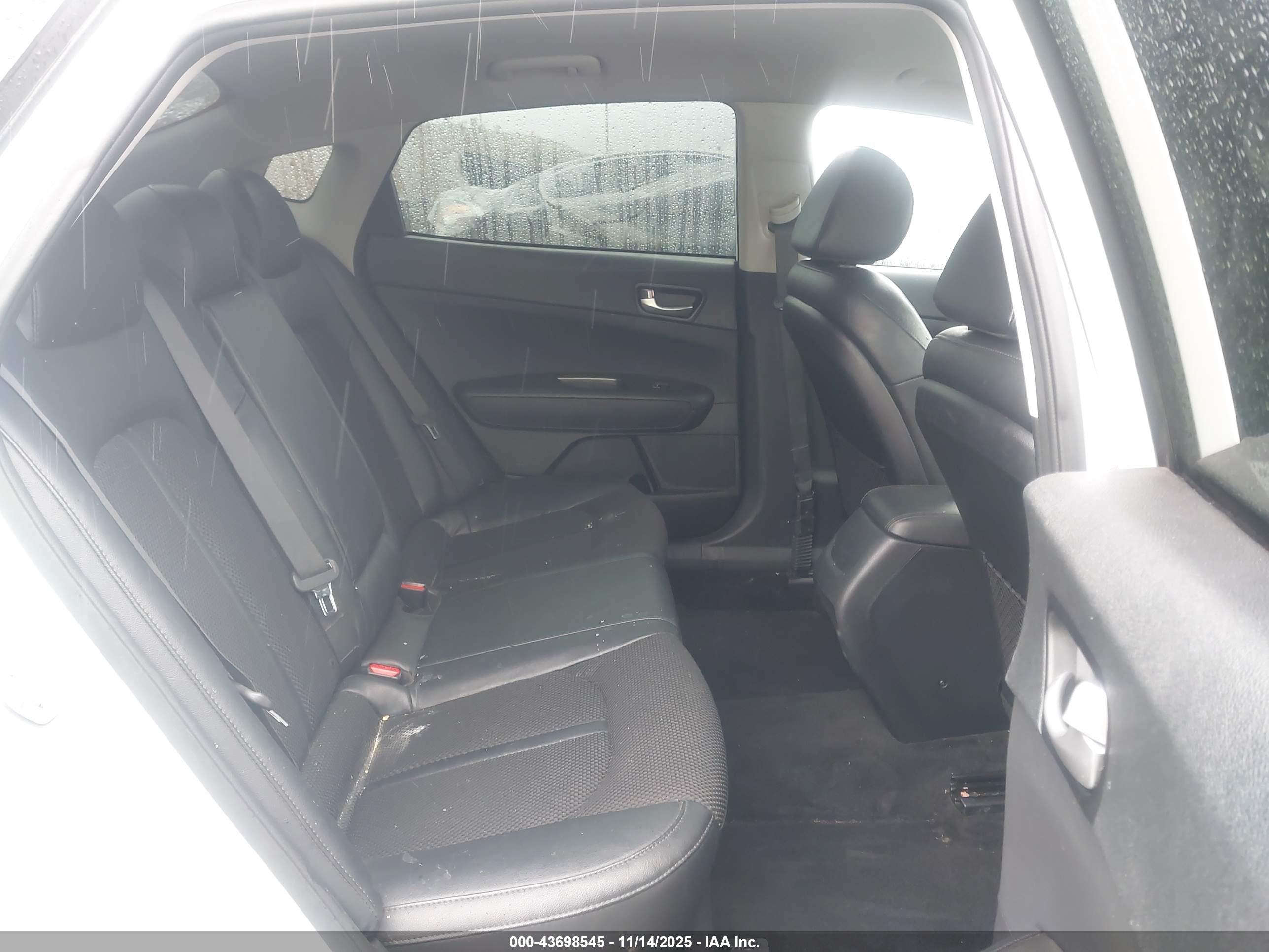 KIA OPTIMA image 8
