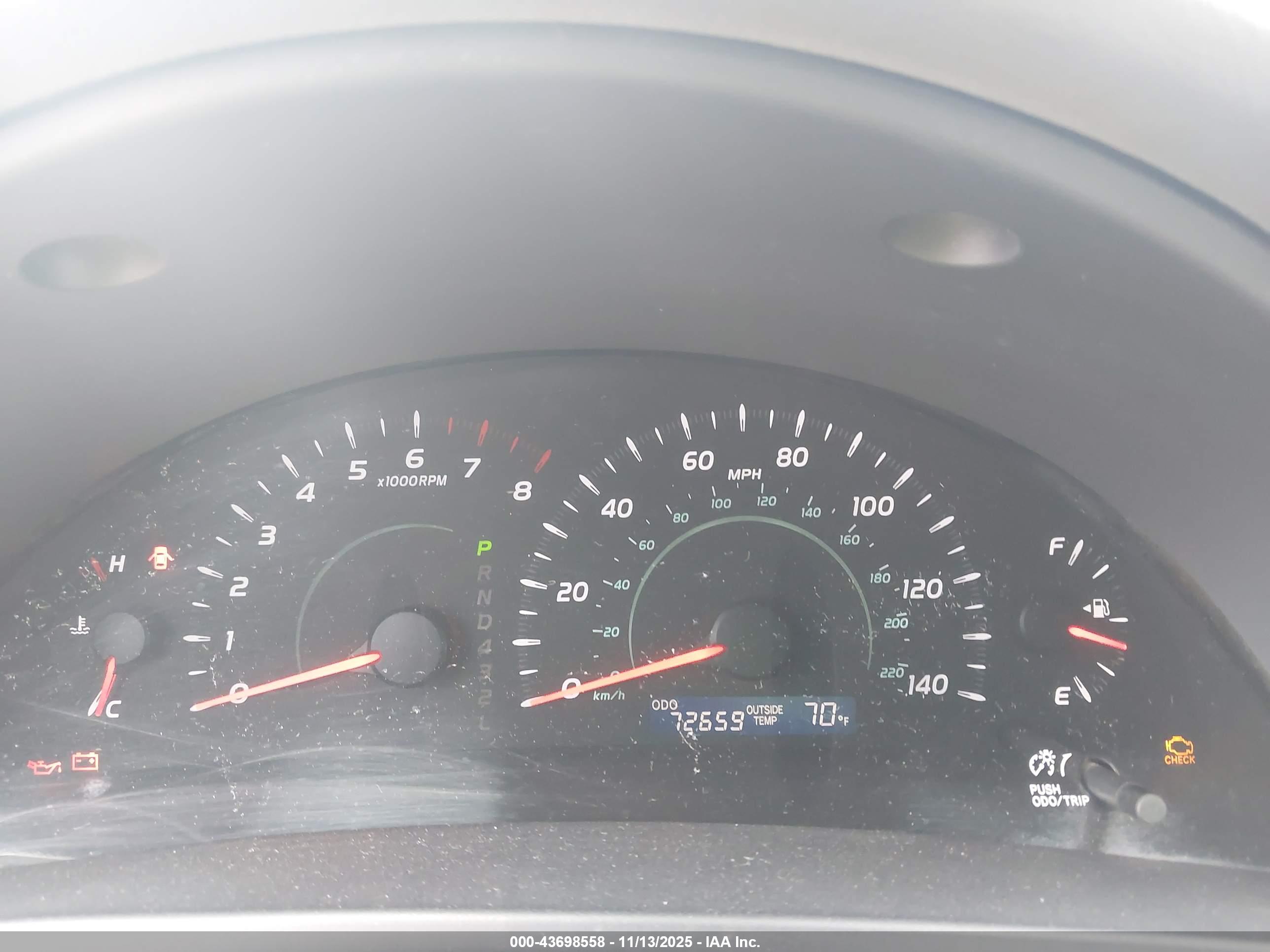 TOYOTA CAMRY image 7