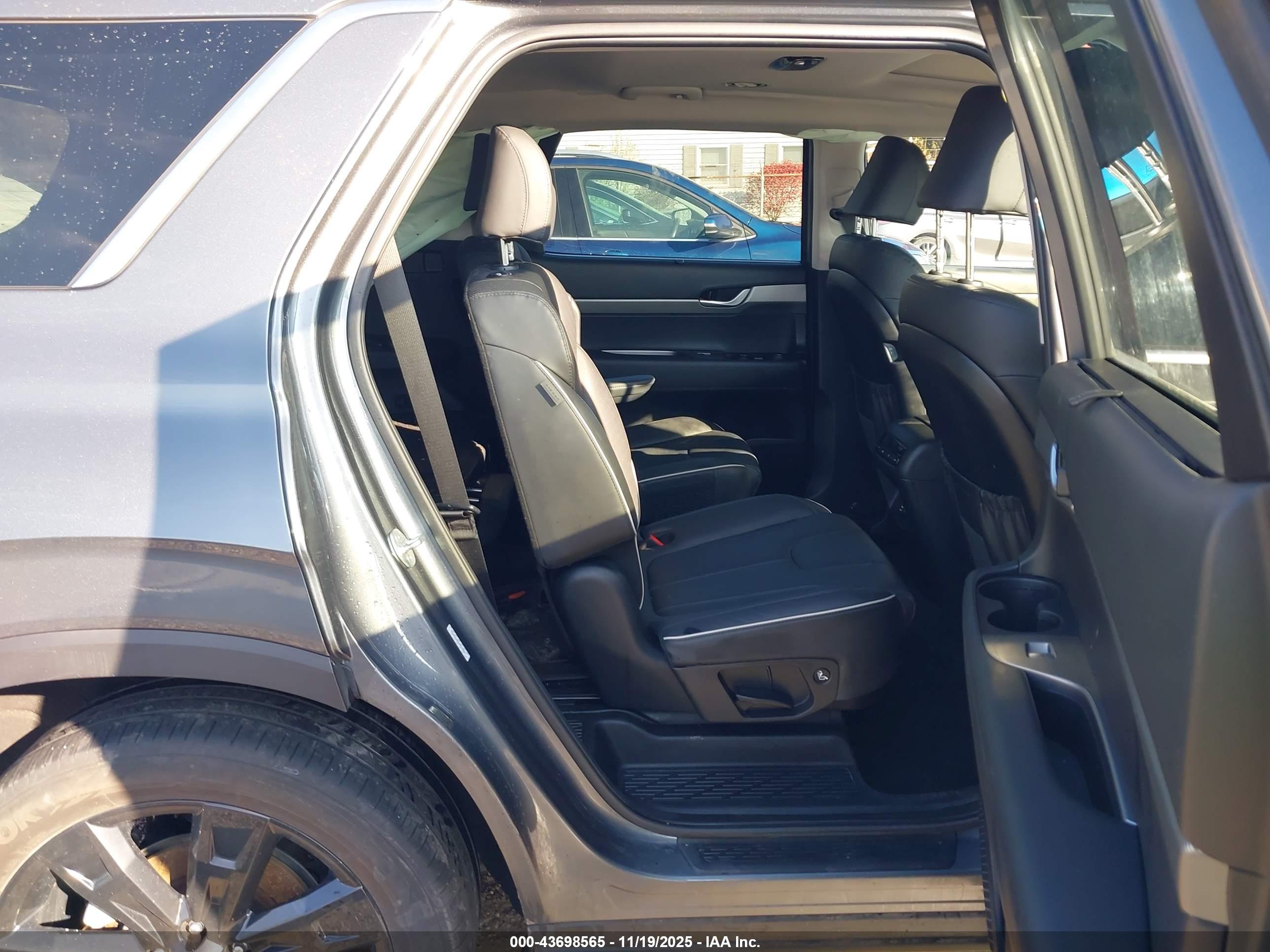 HYUNDAI PALISADE image 8