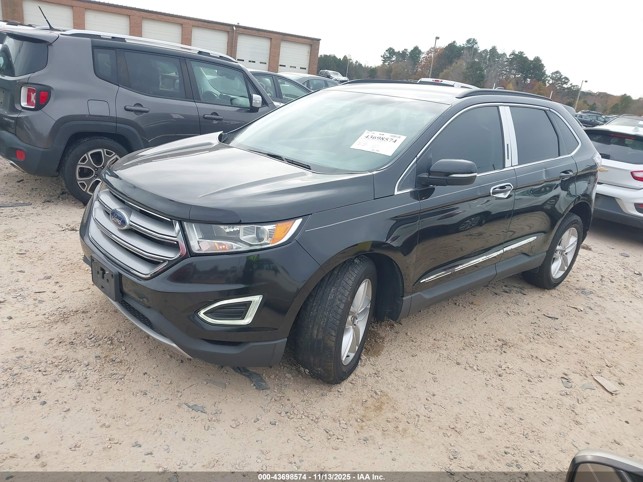 FORD EDGE image 2