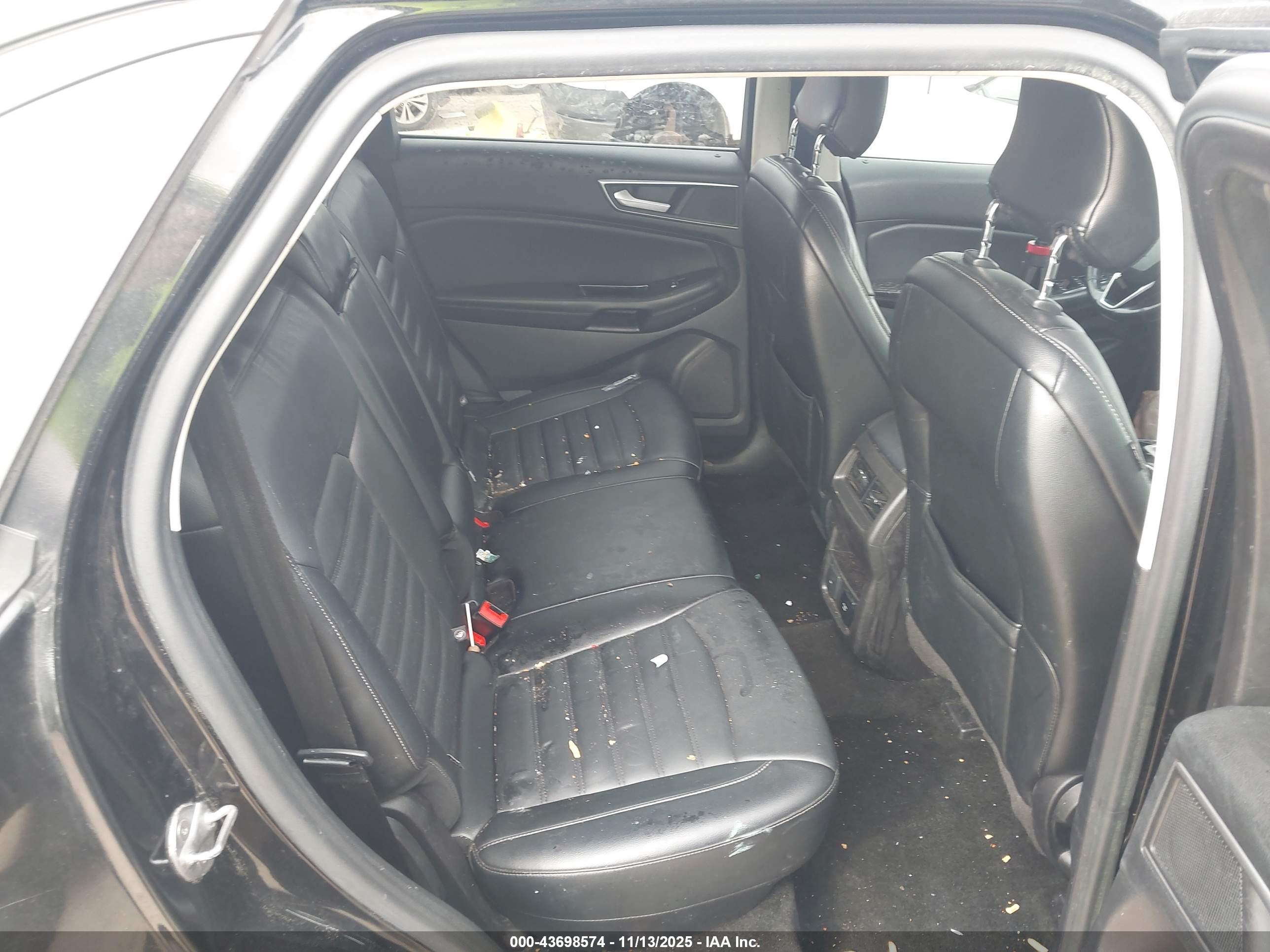 FORD EDGE image 8