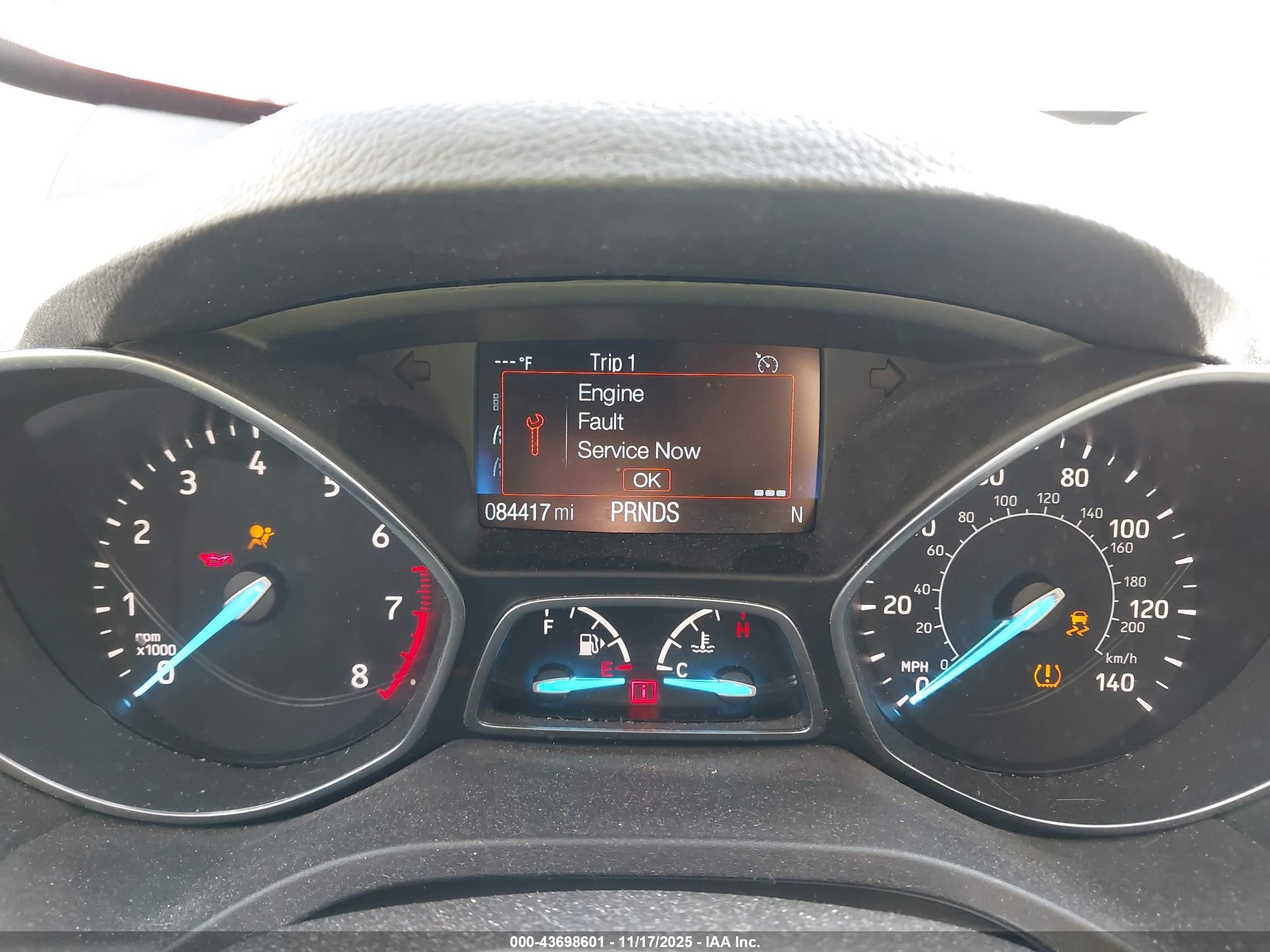 FORD ESCAPE image 7