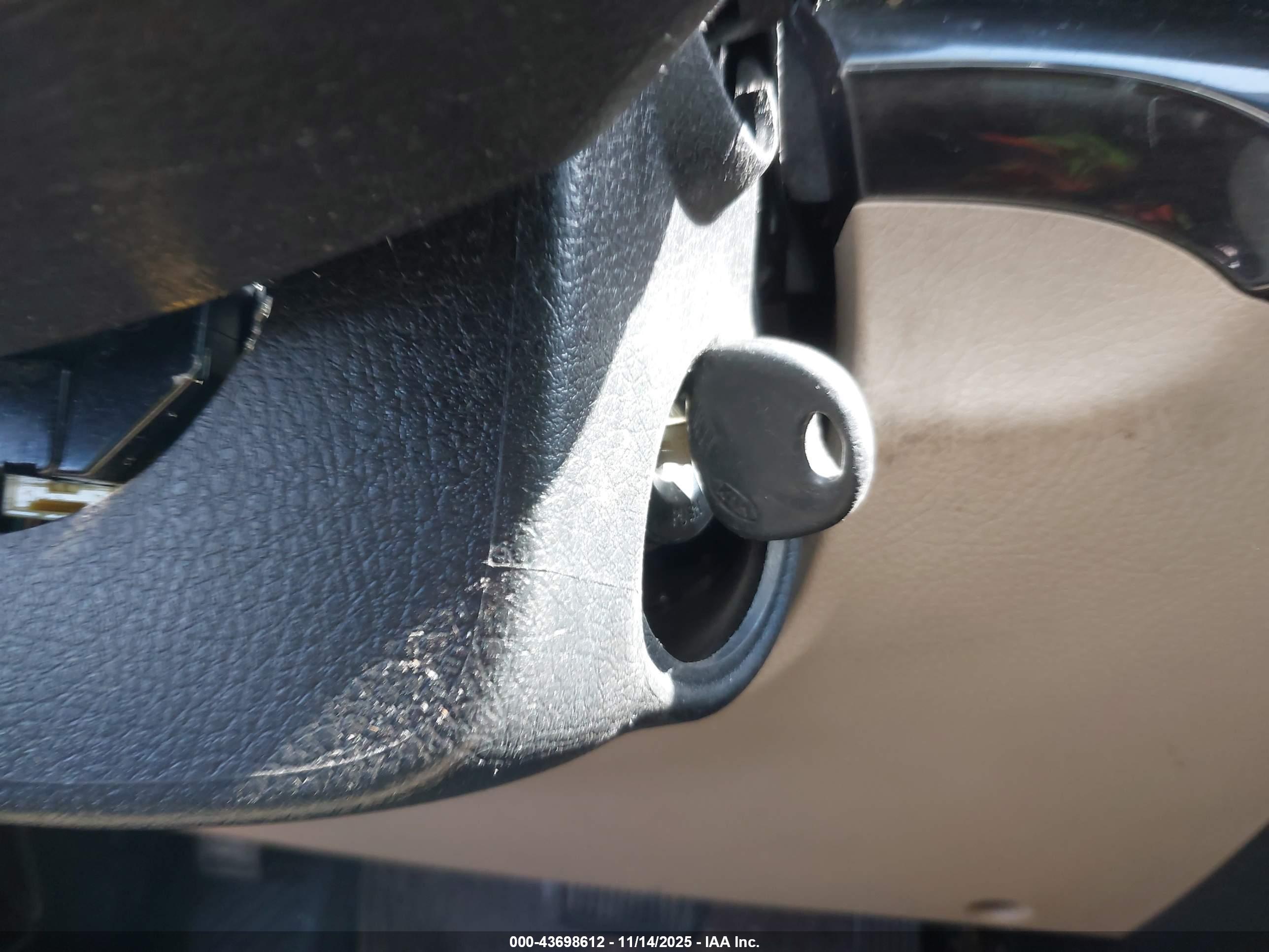KIA SORENTO image 11