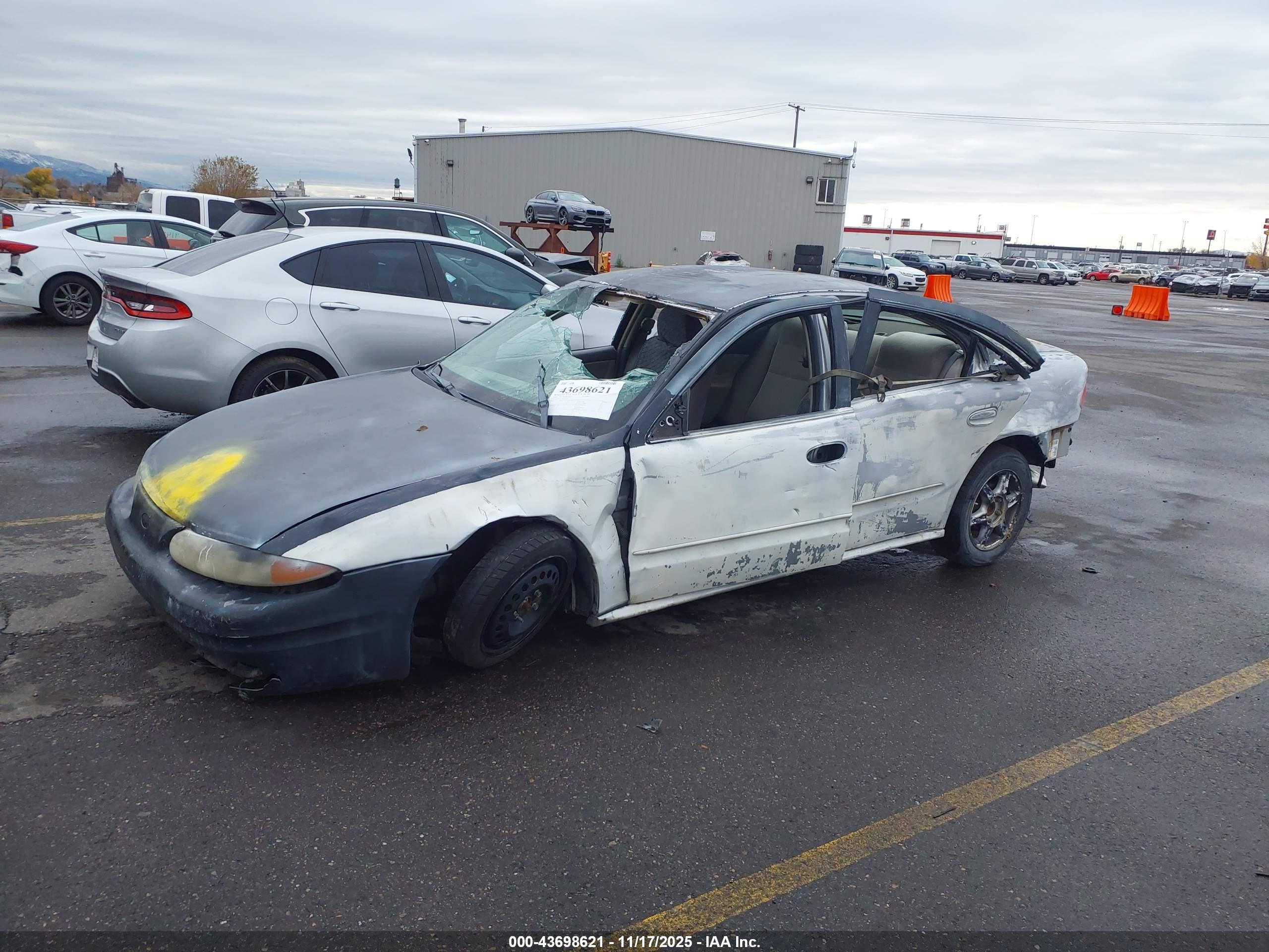 OLDSMOBILE ALERO image 2